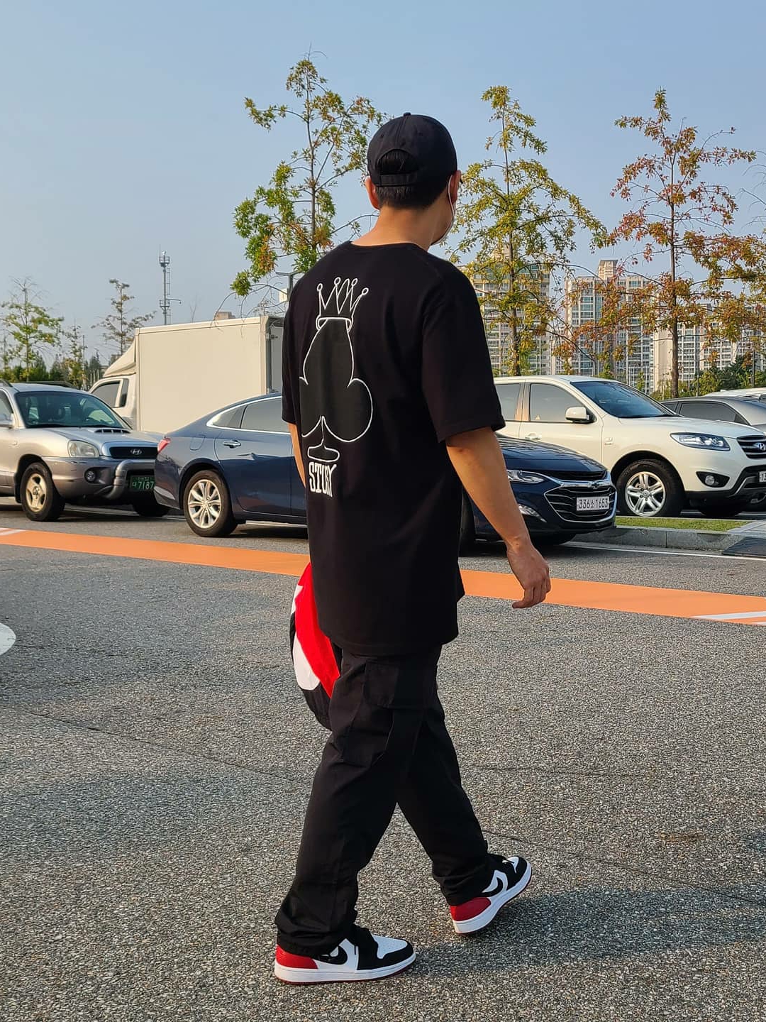 Jordan 1 Low Black Toe 착용 스타일 - 3