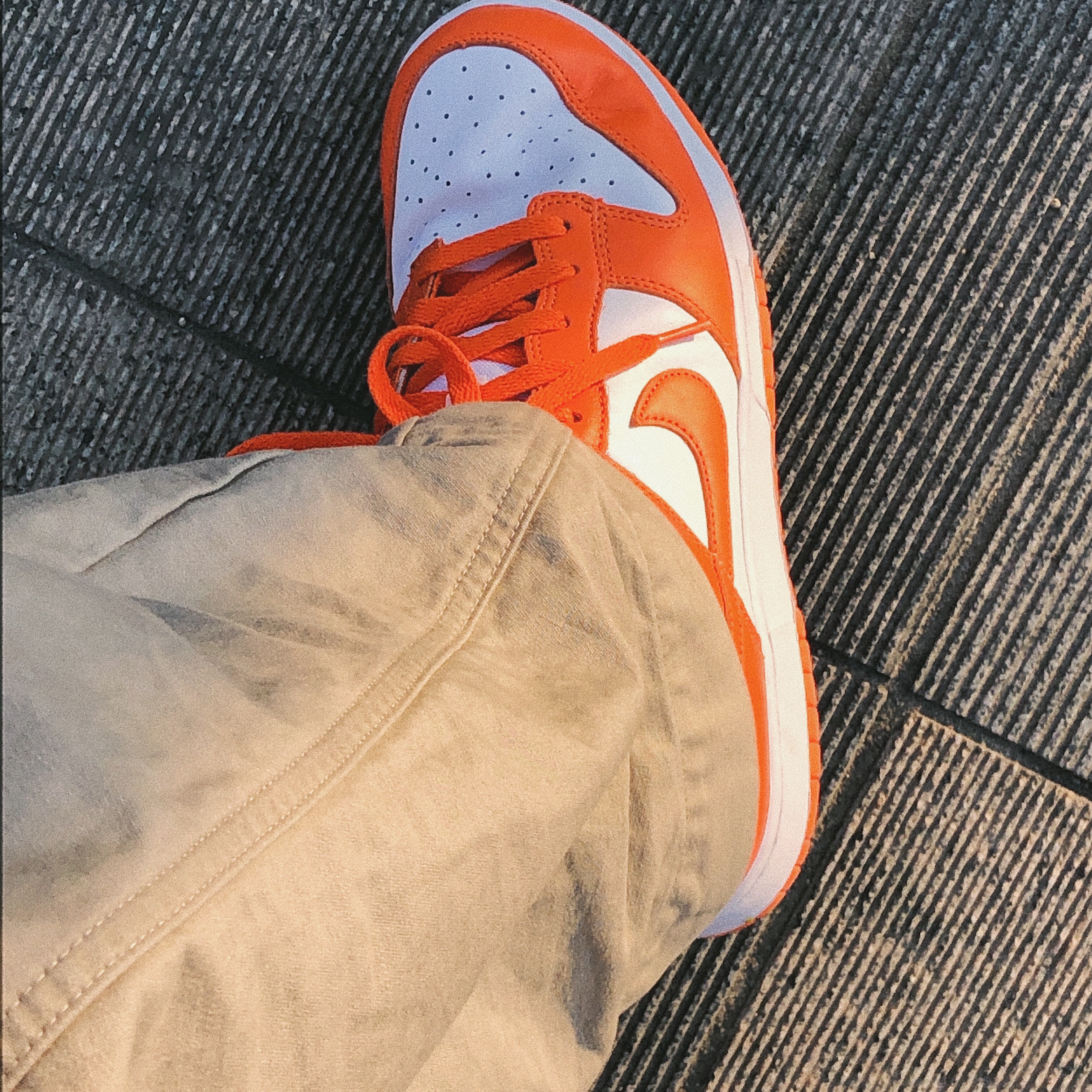 Nike Dunk Low SP Syracuse 2020 착용 스타일