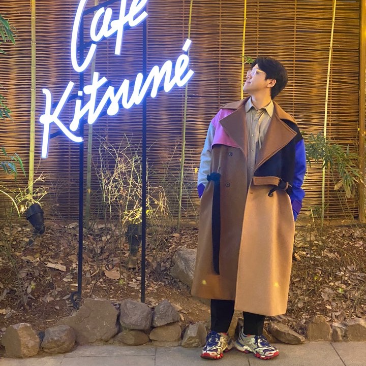 Balenciaga Track.2 Sneakers Blue Red 2019 착용 스타일