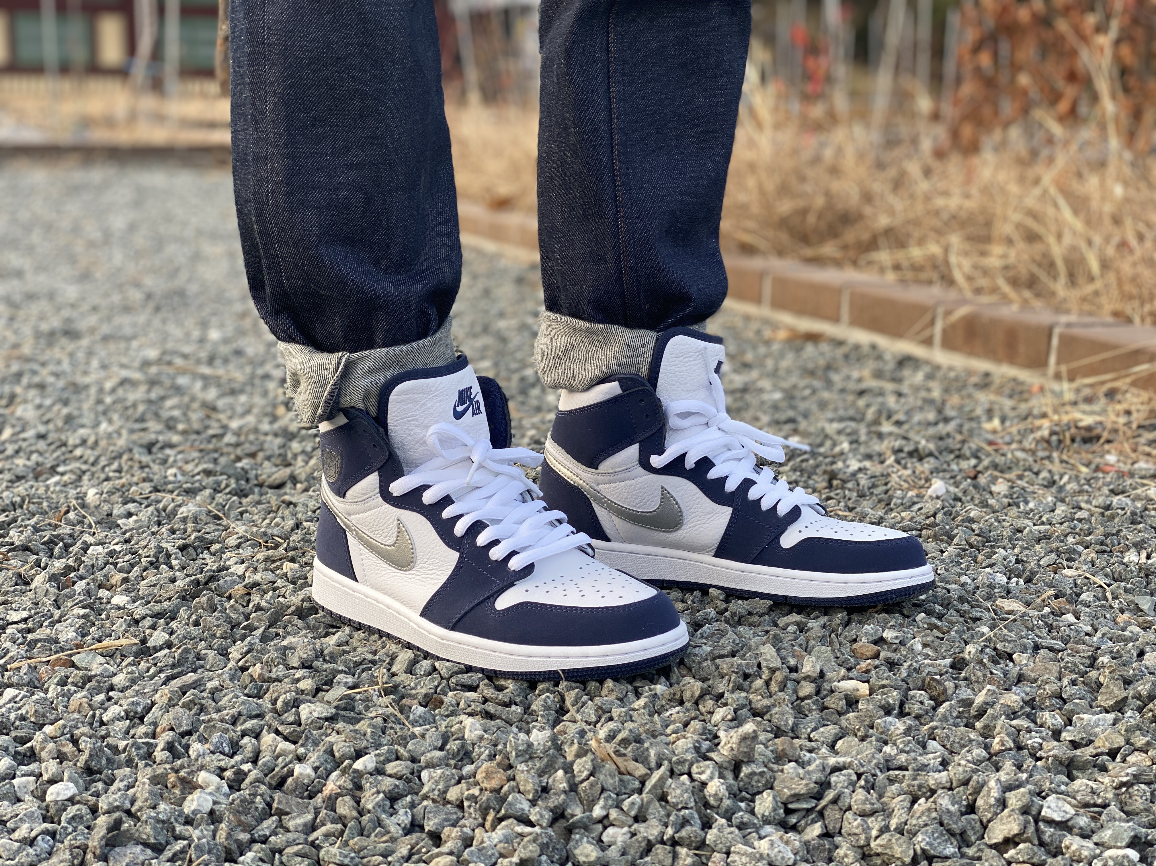 Jordan 1 Retro High OG CO.JP Midnight Navy 착용 스타일 - 3