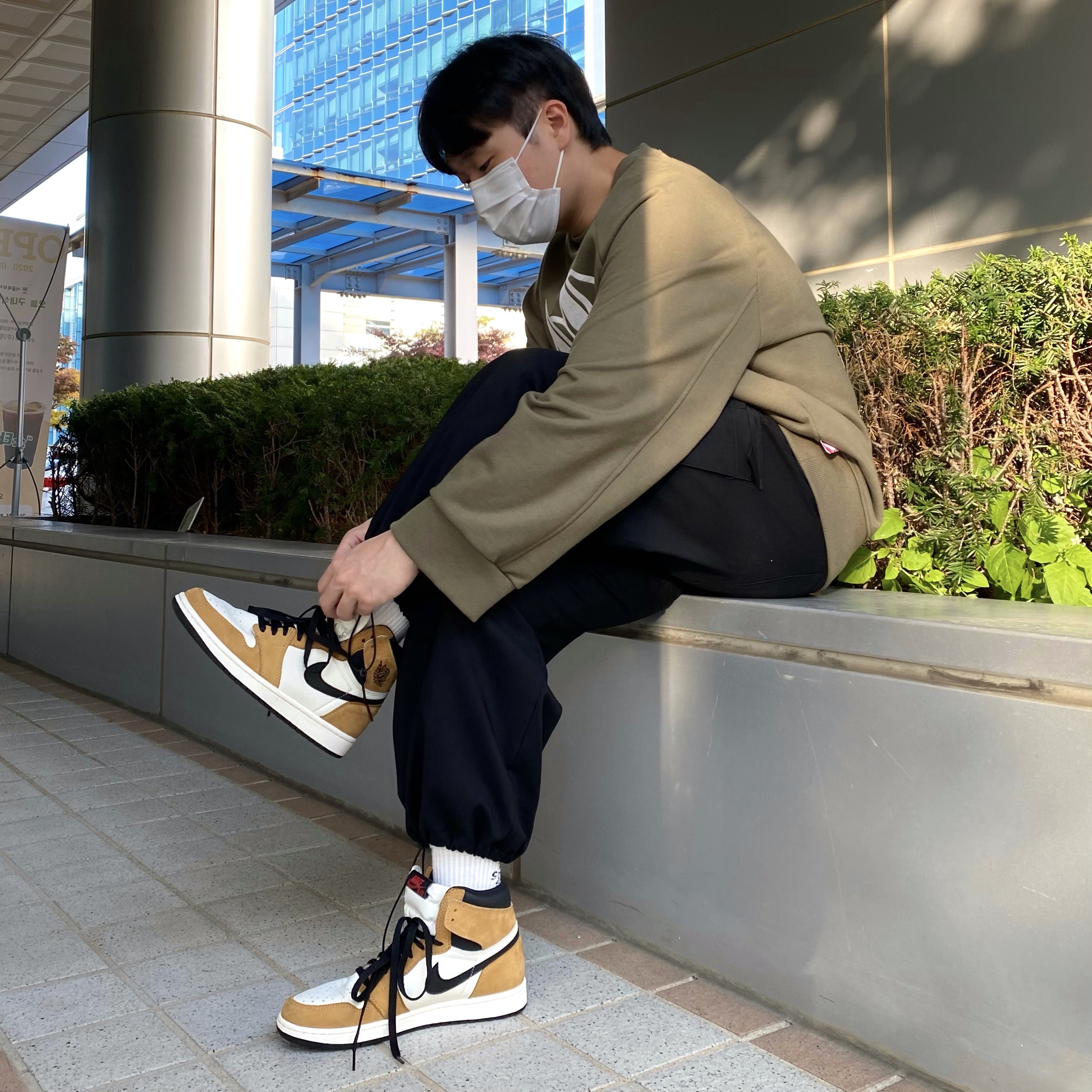 Jordan 1 Retro High Rookie of the Year 착용 스타일
