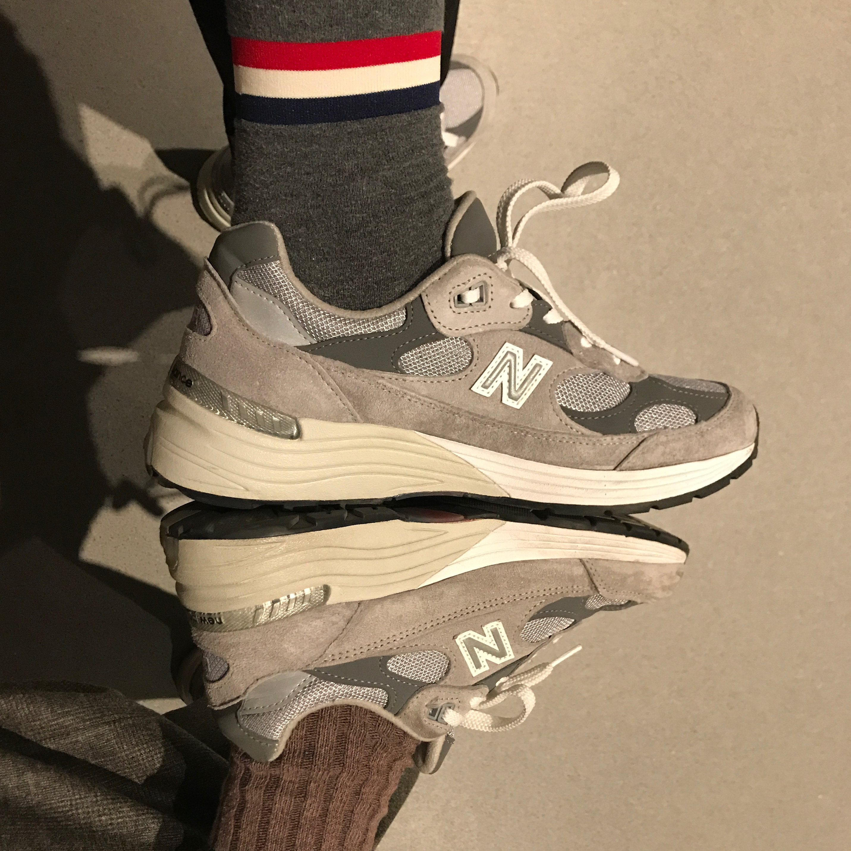 New Balance 992 Made in USA Grey - D Standard 착용 스타일