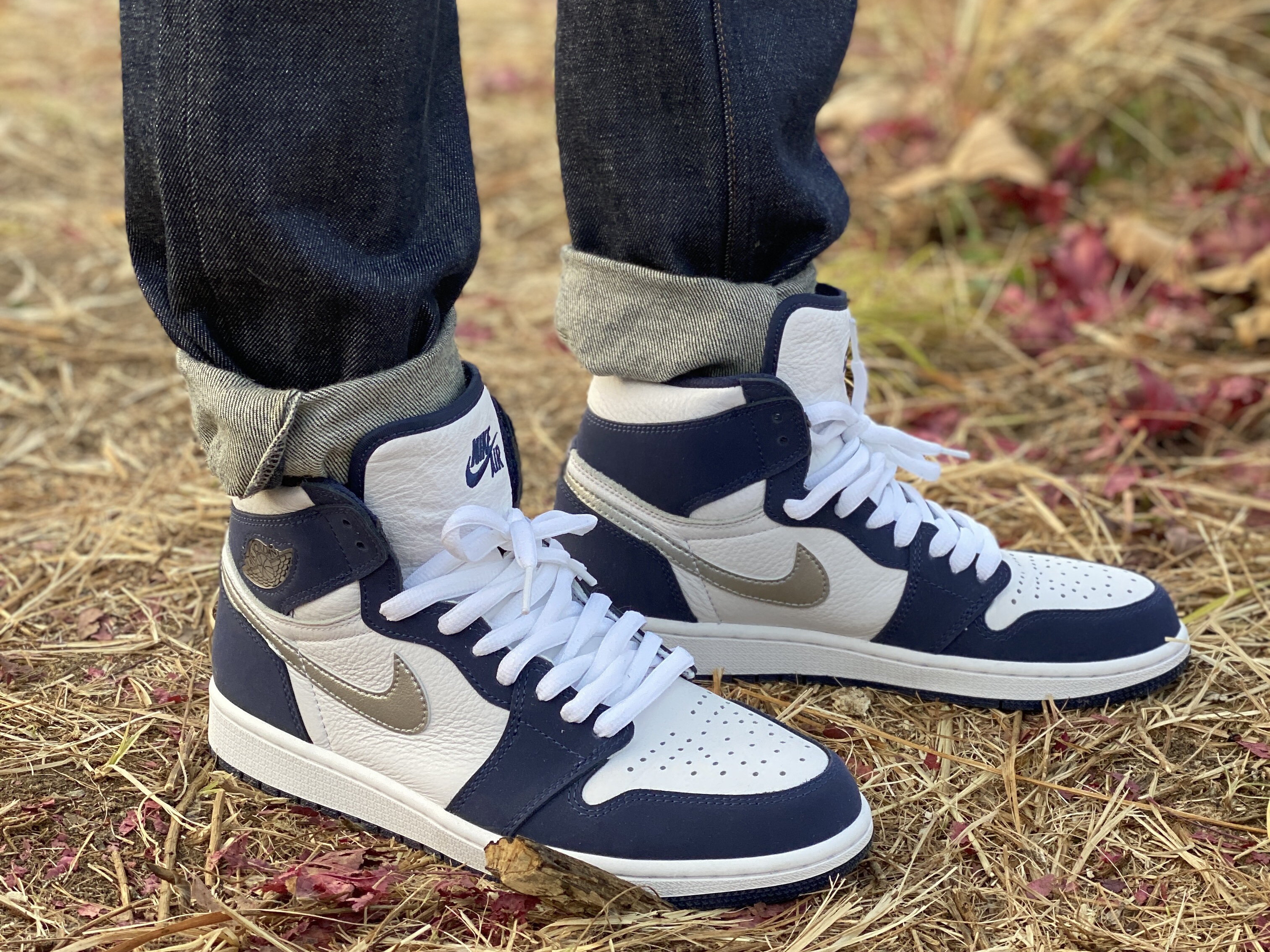 Jordan 1 Retro High OG CO.JP Midnight Navy 착용 스타일 - 2