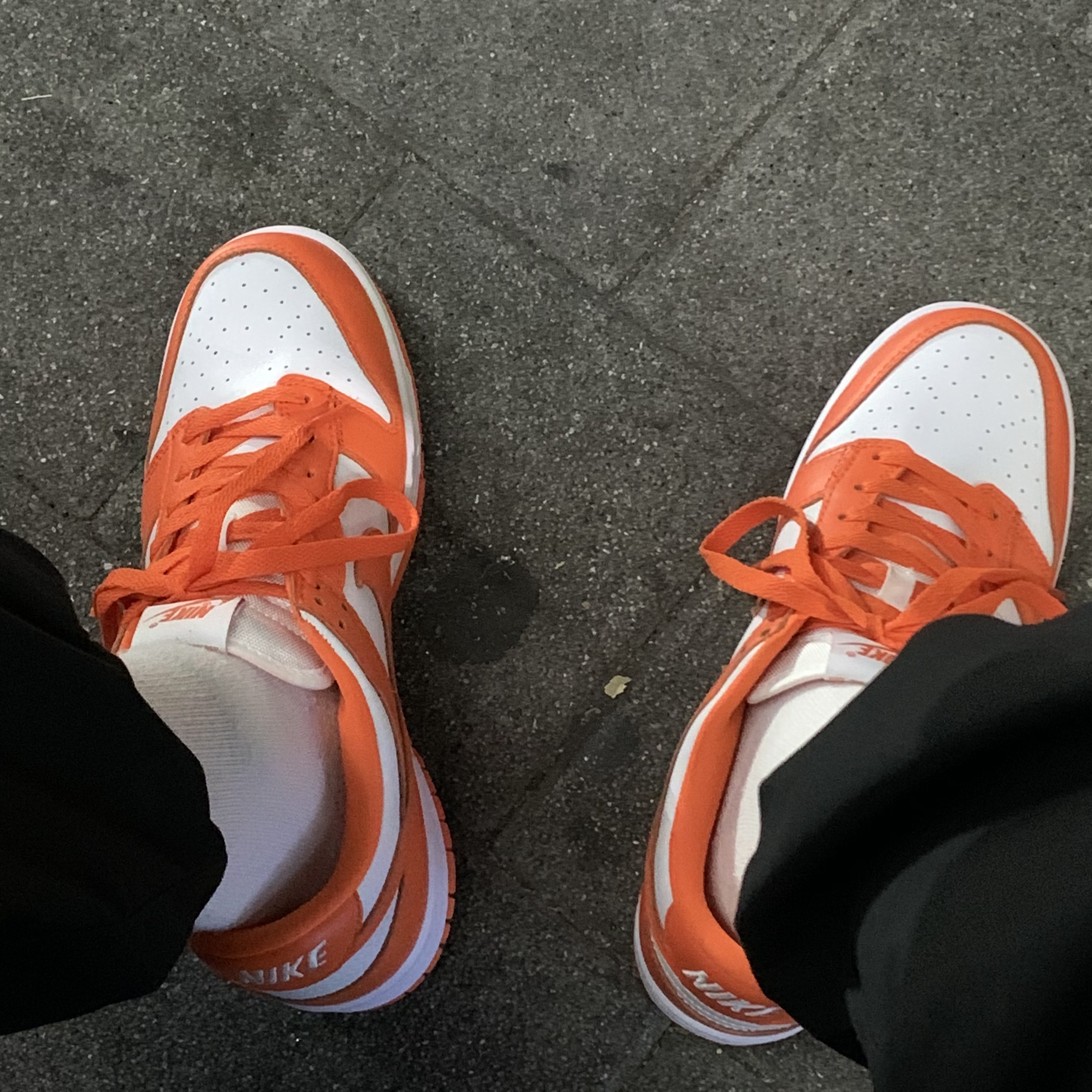 Nike Dunk Low SP Syracuse 2020 착용 스타일