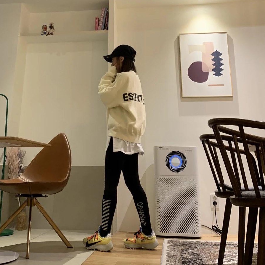 (W) Nike x Off-White Vapor Street Tour Yellow, (W) Nike x Off-White Zoom Terra Kiger 5 Black 착용 스타일 - 1