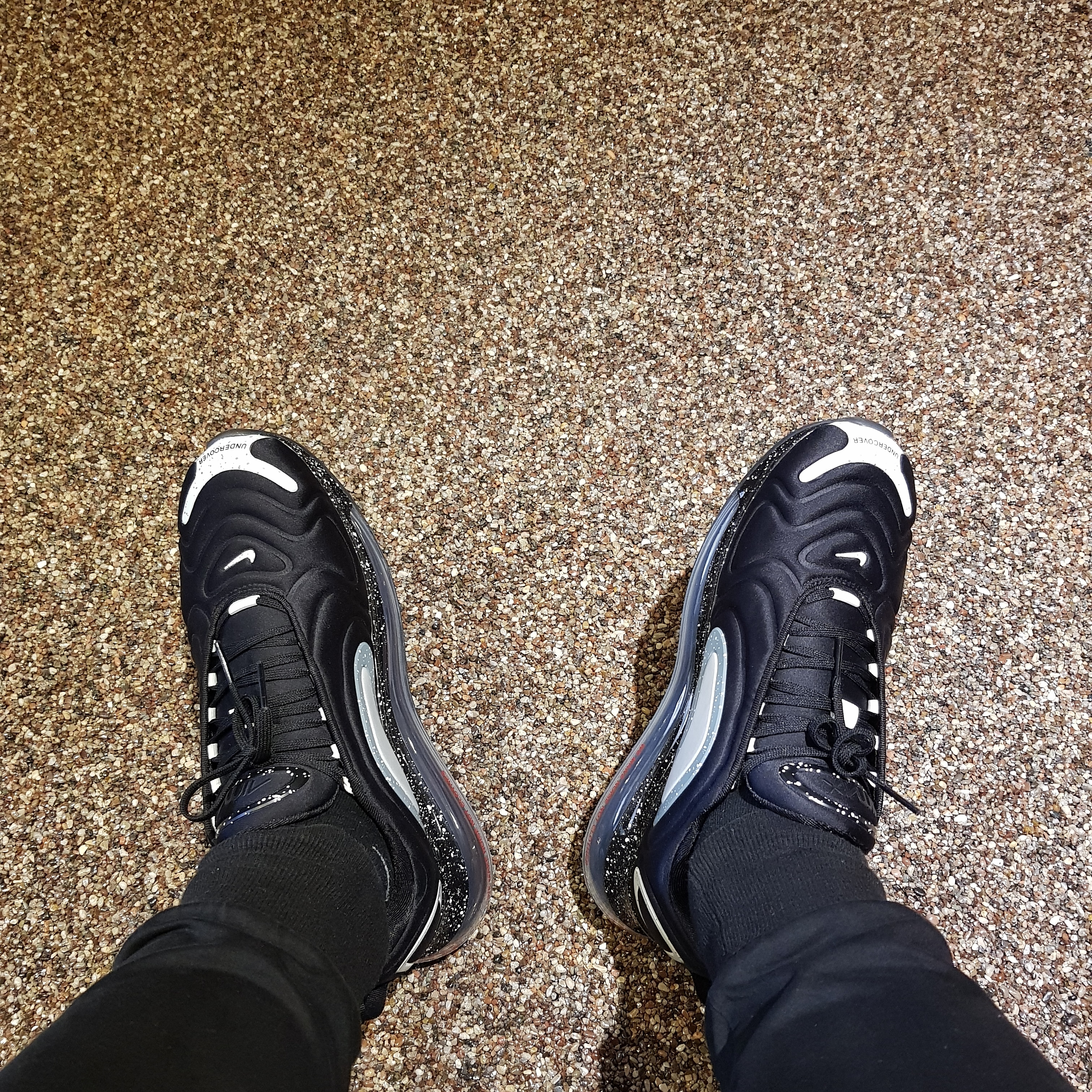Nike x Undercover Air Max 720 Black 착용 스타일