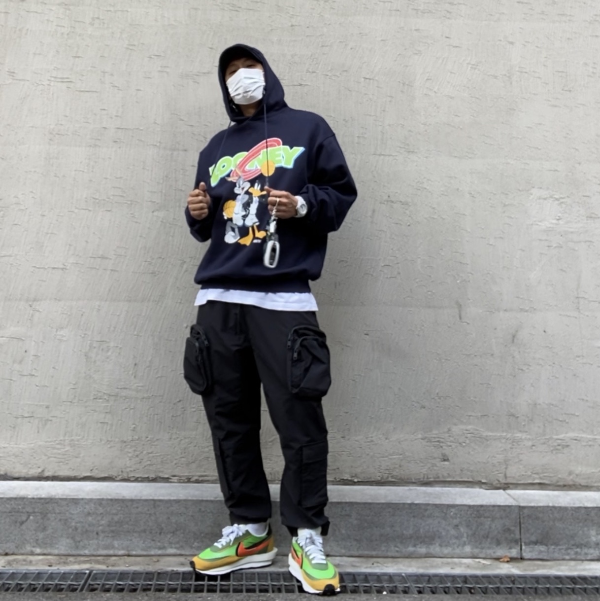 Nike x Sacai LDWaffle Green Multi 착용 스타일