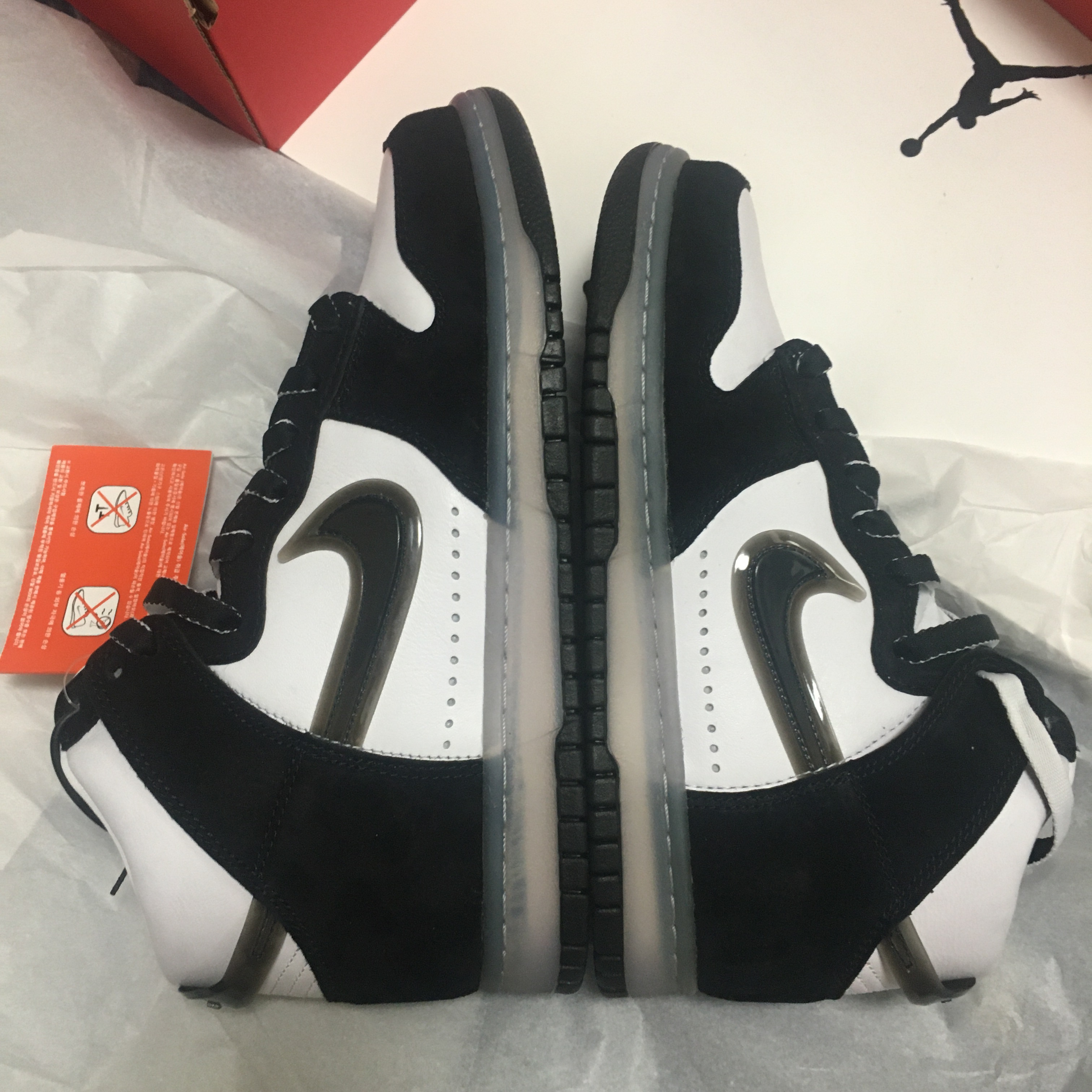 Nike x Slam Jam Dunk High SP Clear Black 착용 스타일 - 5