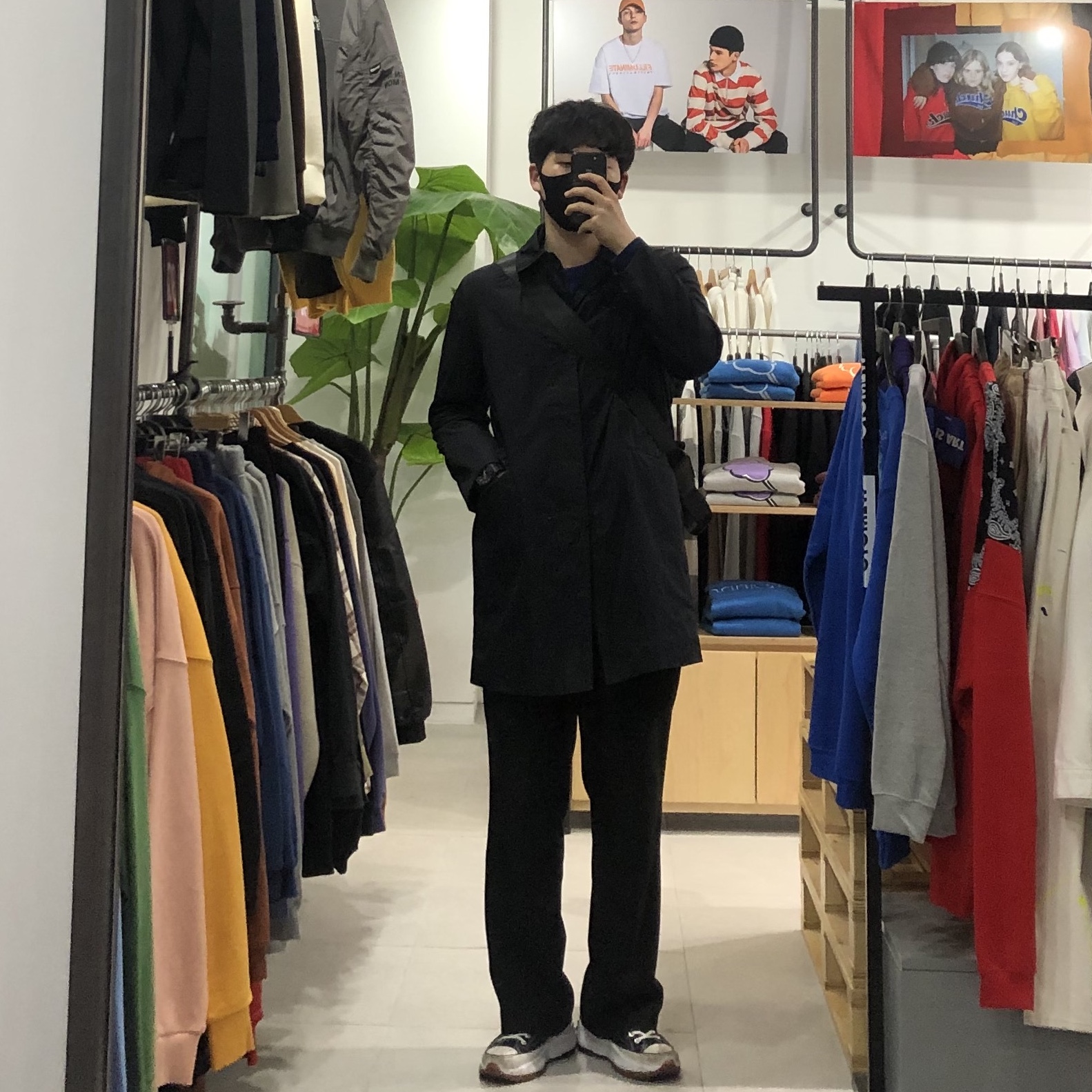 Converse Run Star Hike Hi Black White Gum 착용 스타일