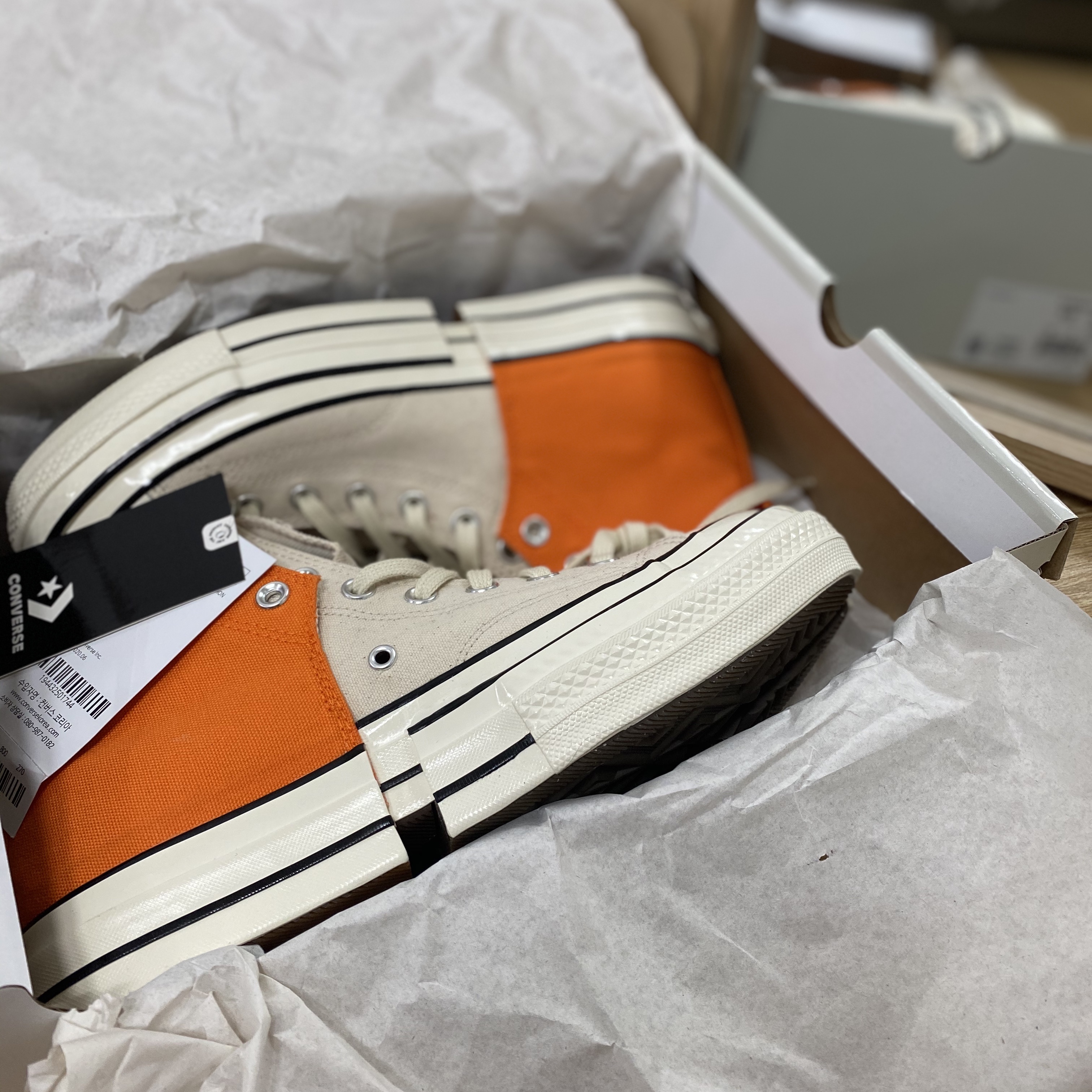 Converse x Feng Chen Wang Chuck 70 2-in-1 Persimmon Orange 착용 스타일 - 2
