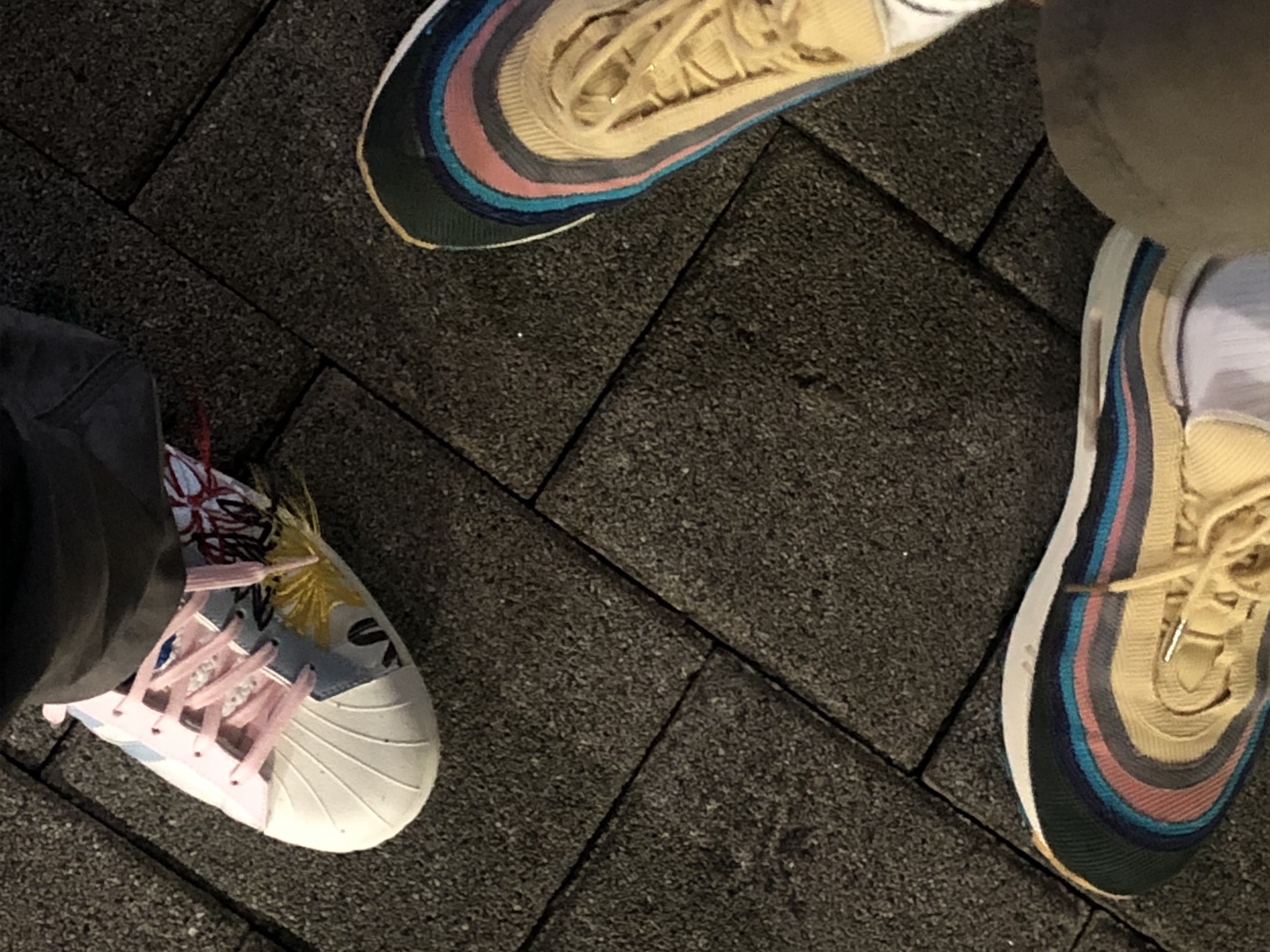 Nike x Sean Wotherspoon Air Max 1/97, Adidas x Sean Wotherspoon Superstar Superearth 착용 스타일