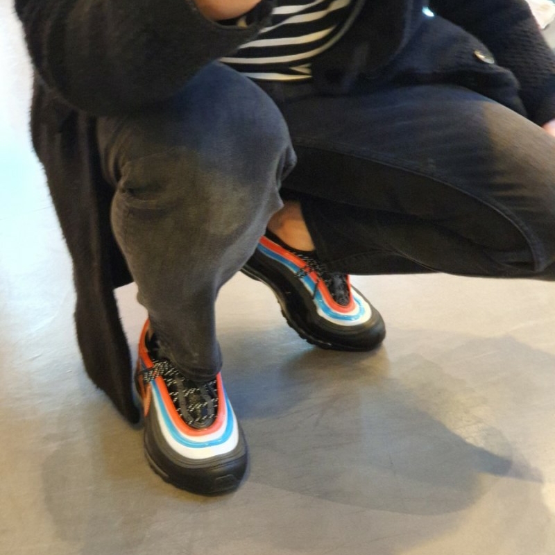 Nike Air Max 97 Neon Seoul 착용 스타일