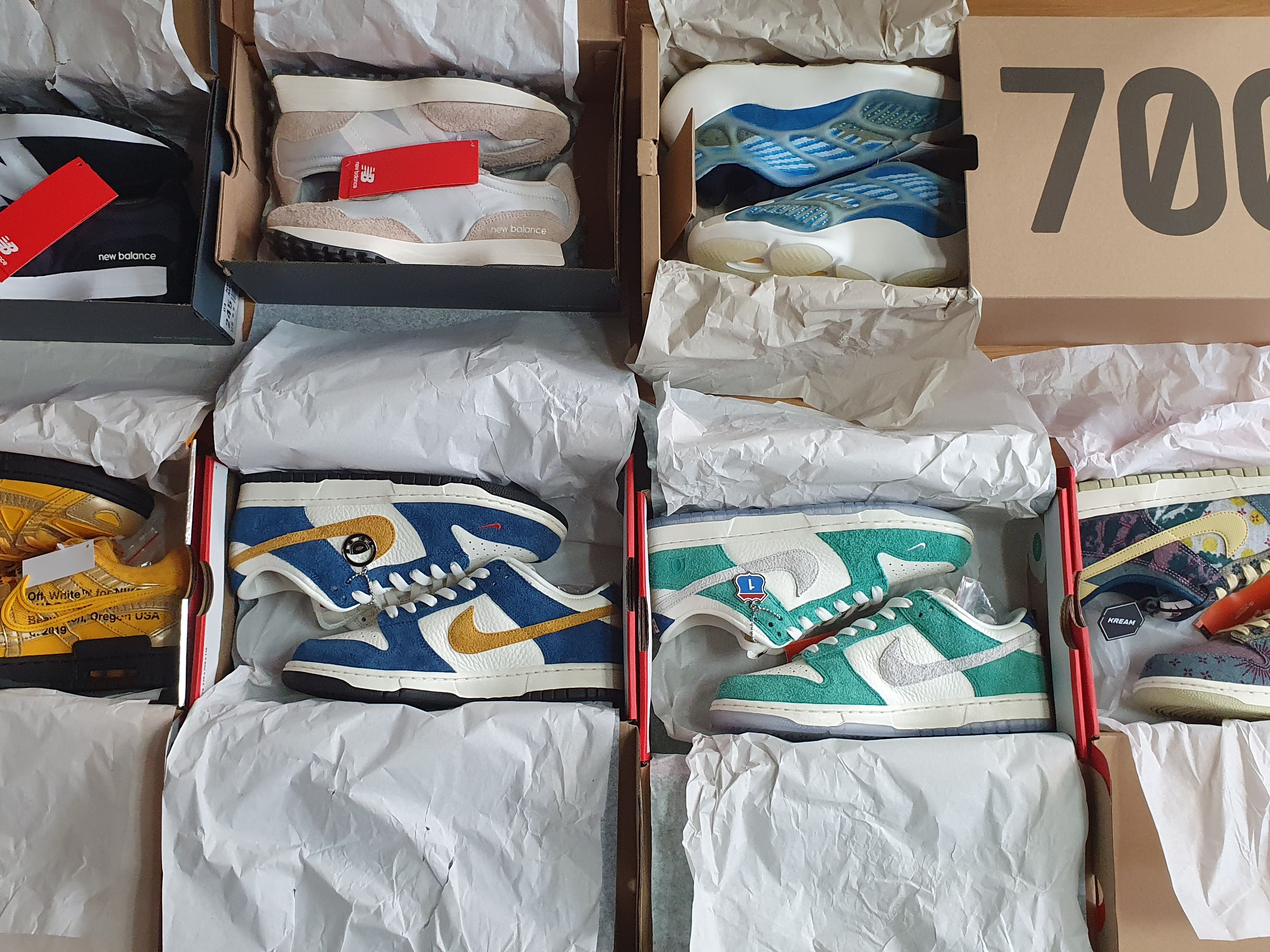 Nike x Kasina Dunk Low Road Sign - Kasina Exclusive, Nike x Kasina Dunk Low 80's Bus 착용 스타일
