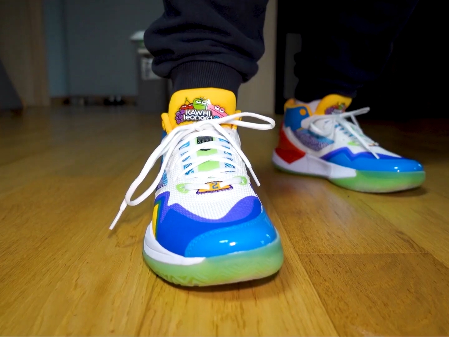 New Balance x Jolly Rancher The Kawhi Original Flavors 착용 스타일 - 2