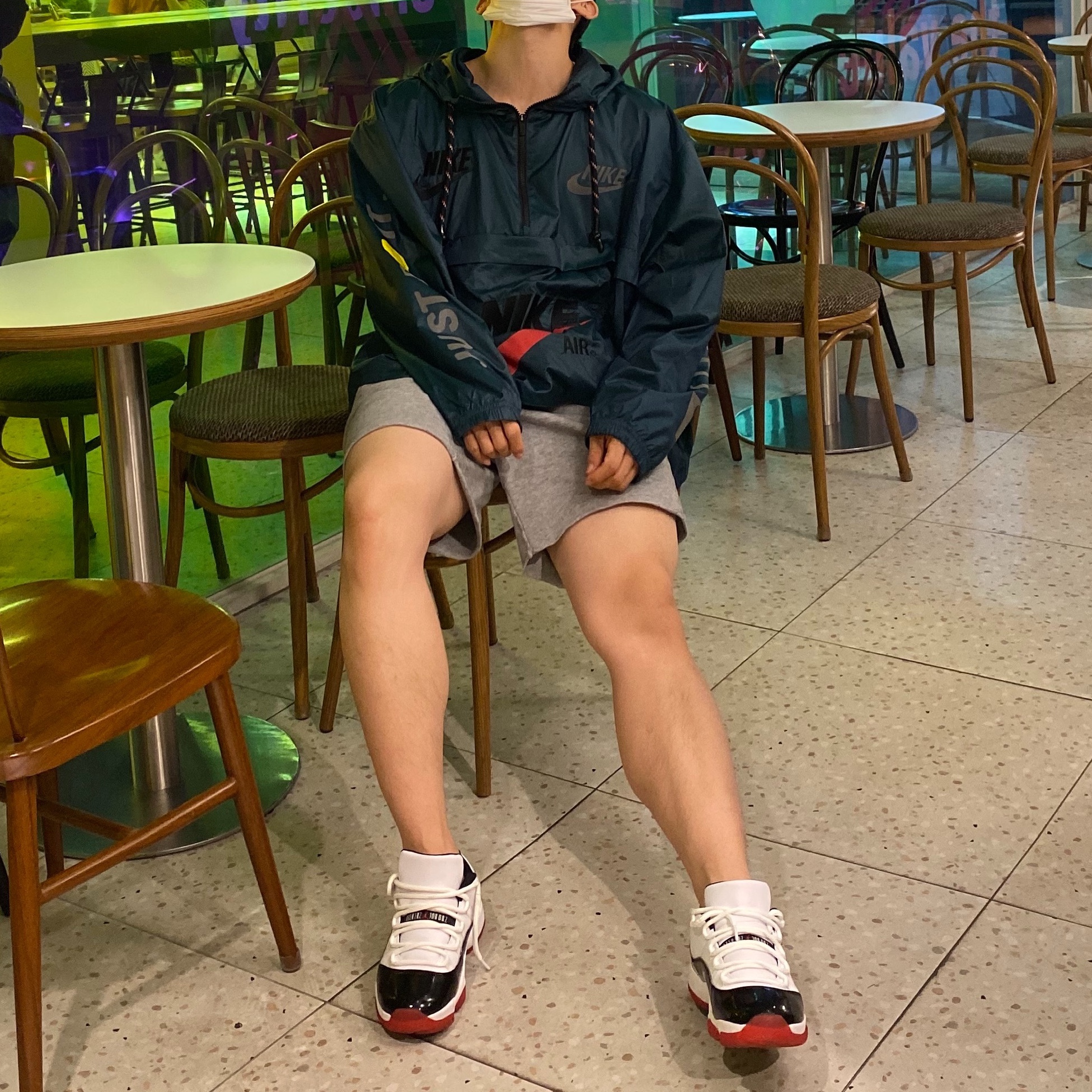 Jordan 11 Retro Low Concord Bred 착용 스타일