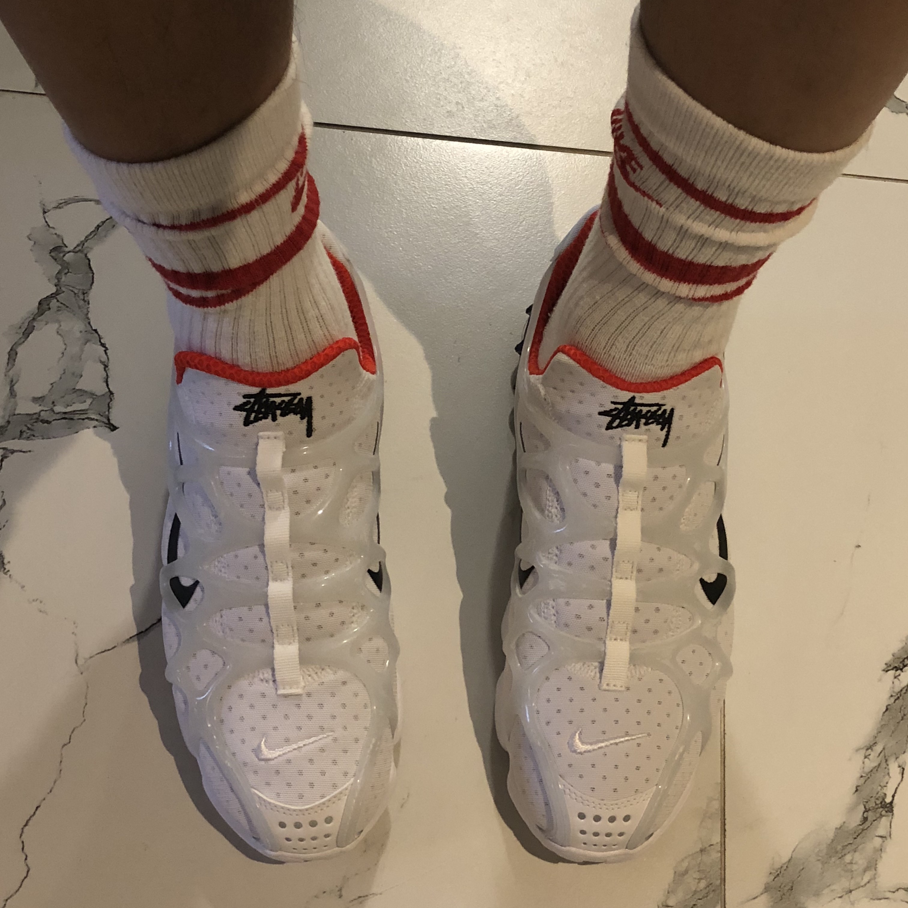 Nike x Stussy Air Zoom Spiridon Kukini White 착용 스타일 - 3
