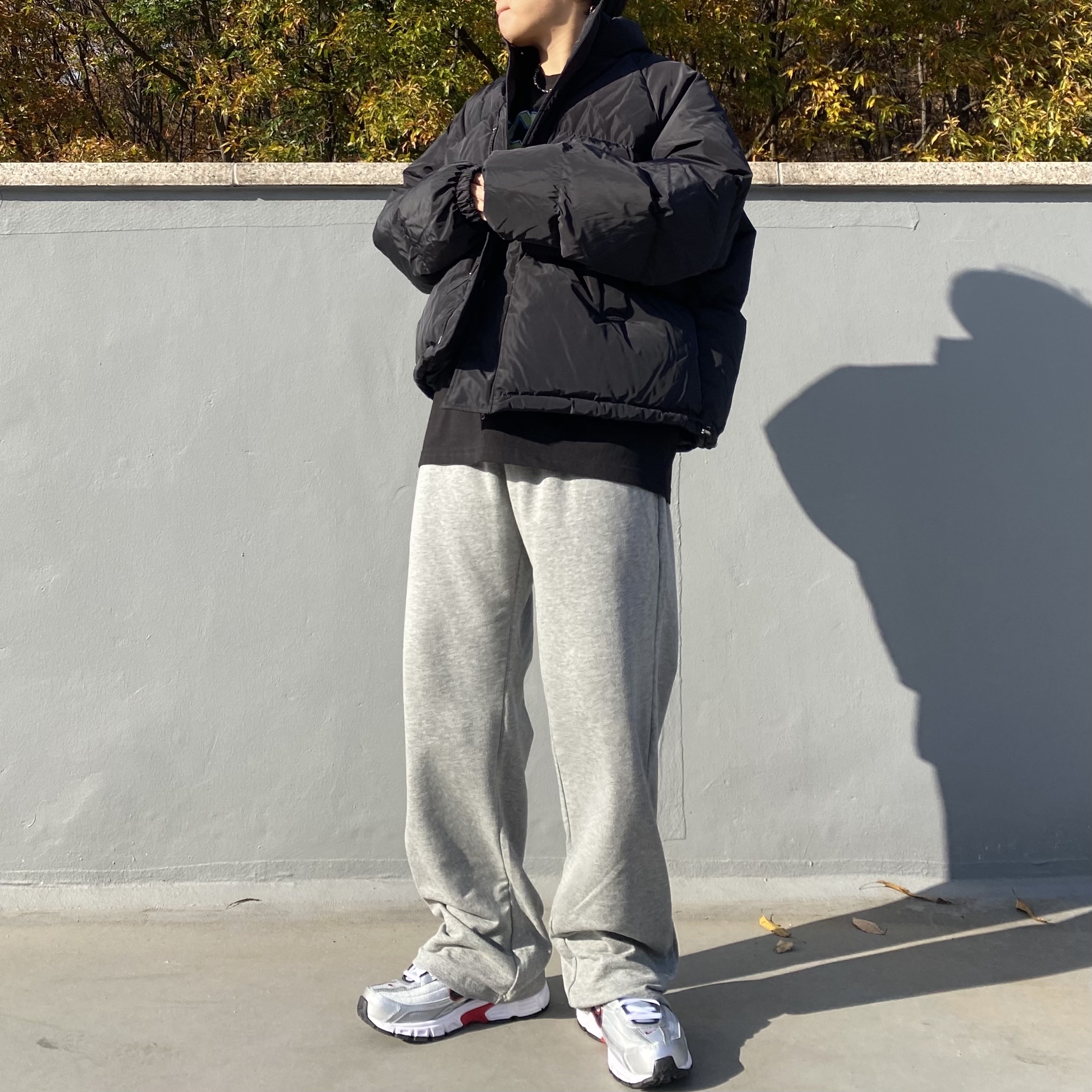 Nike Initiator Metallic Silver Black 착용 스타일