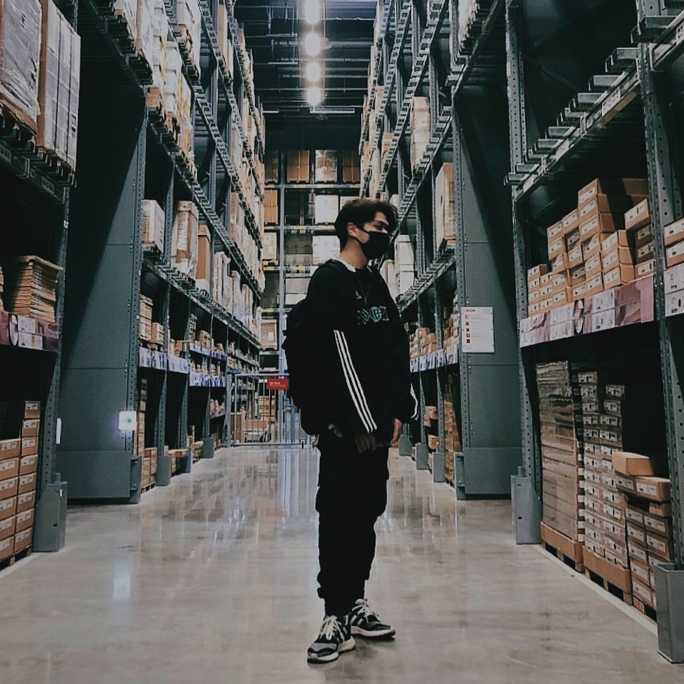 Y-3 Pureboost ZG Knit Core Black 착용 스타일