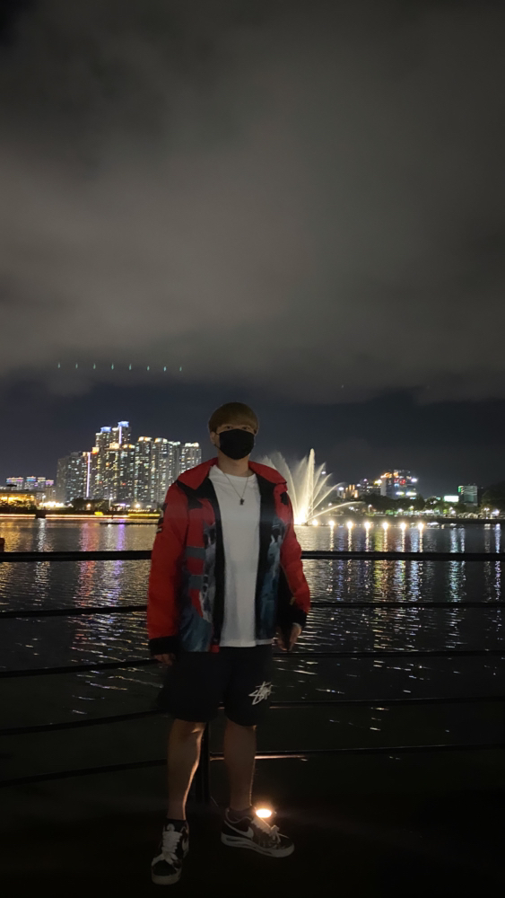 KREAM 프로필 이미지