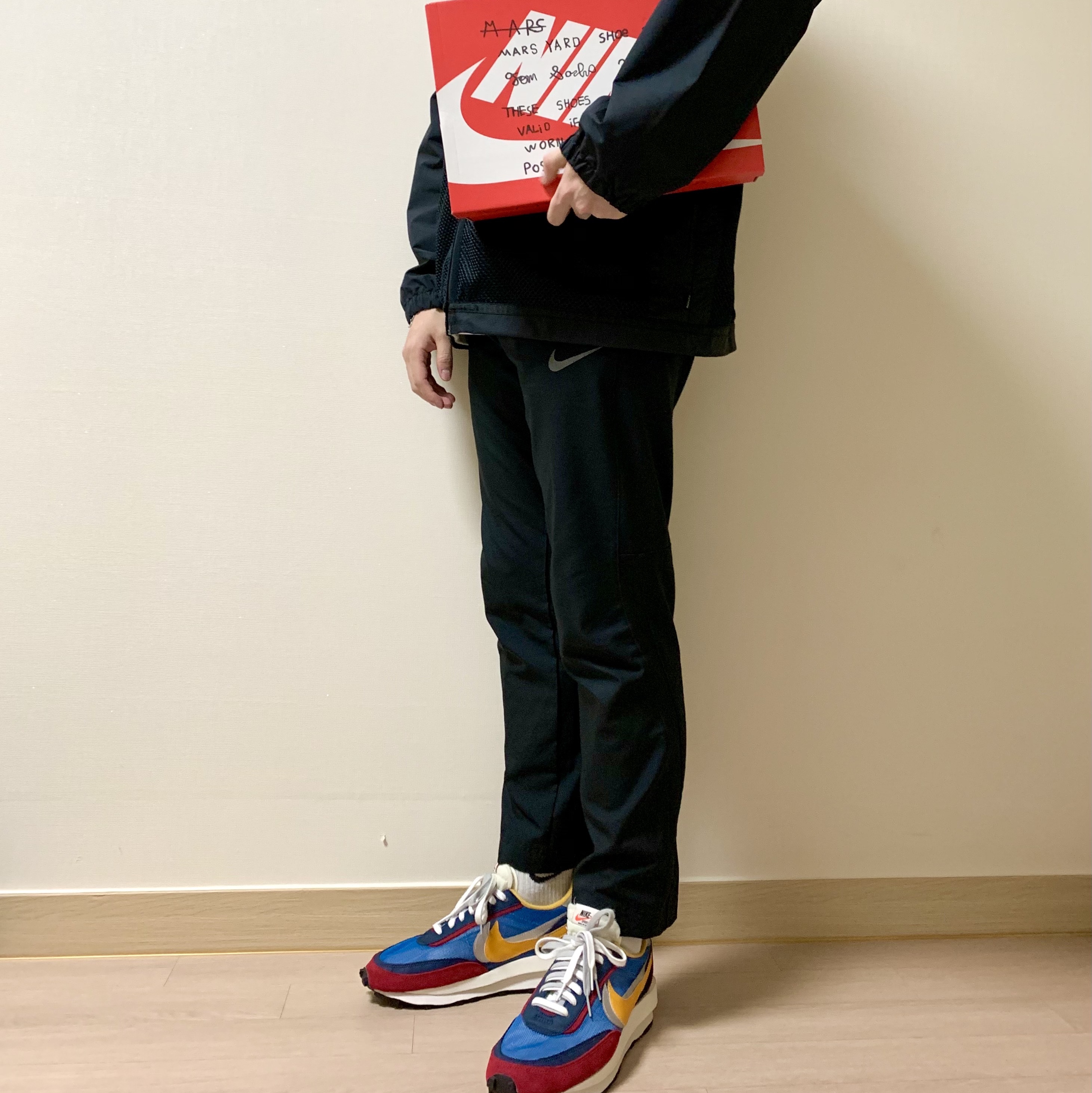 Nike x Sacai LDWaffle Blue Multi 착용 스타일