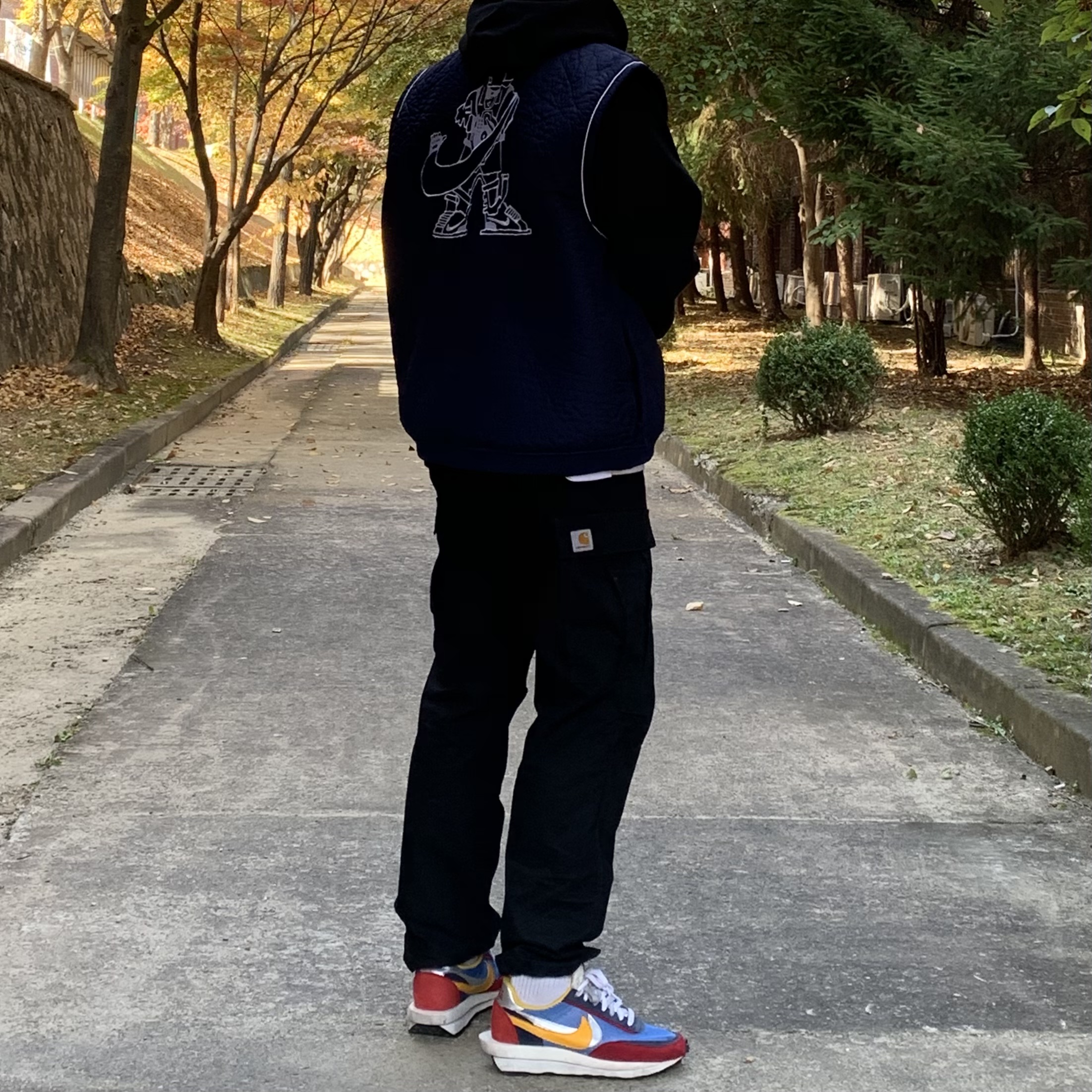 Nike x Sacai LDWaffle Blue Multi 착용 스타일