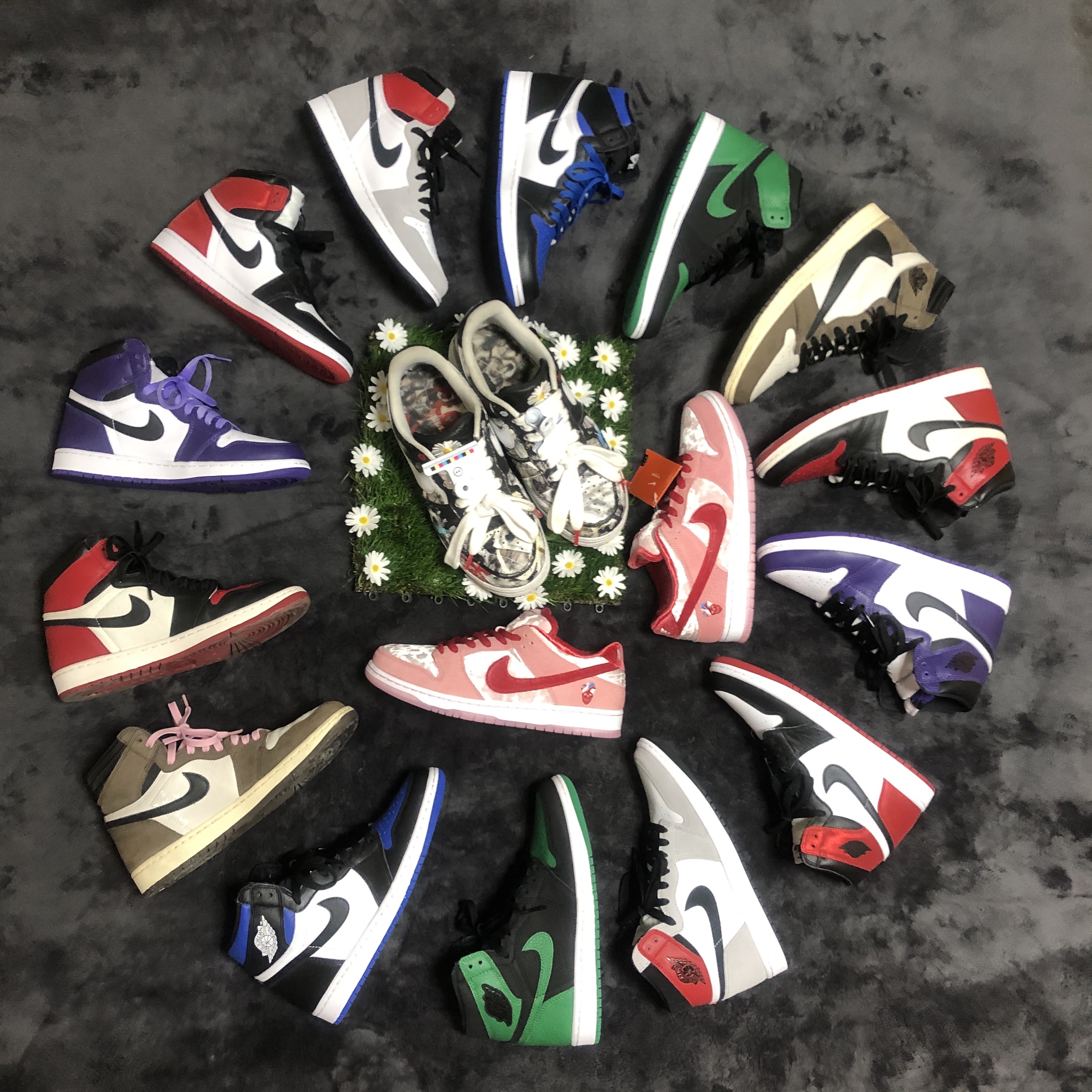 Jordan 1 Retro High OG Court Purple 2020, Jordan 1 Retro High OG Light Smoke Grey 착용 스타일