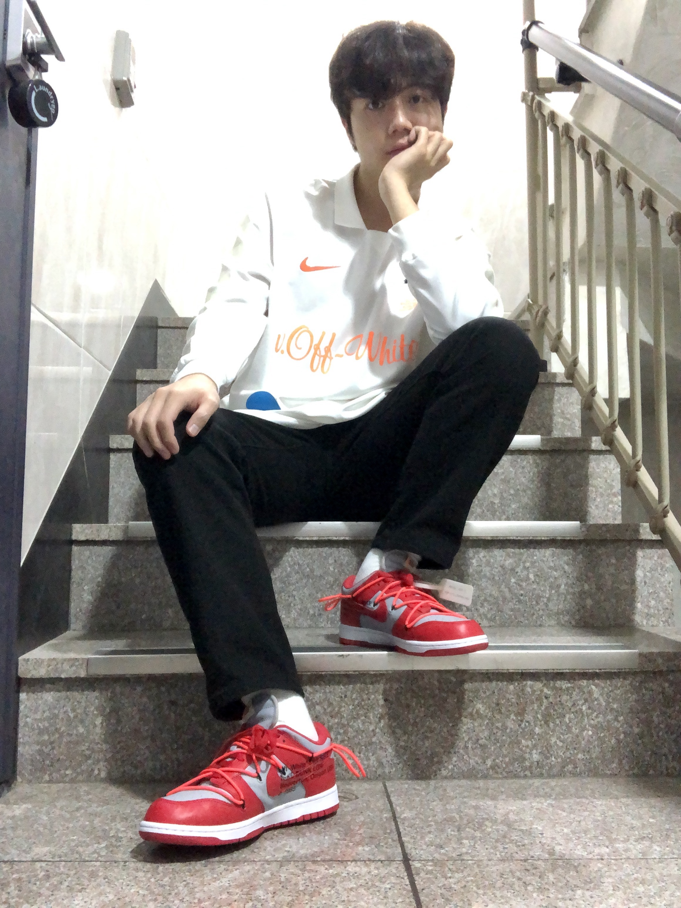Nike x Off-White Dunk Low University Red 착용 스타일