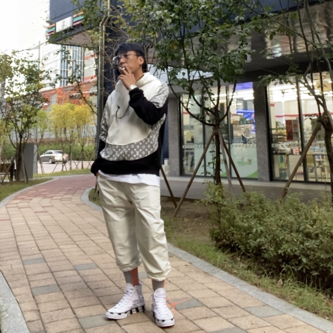 Converse x Off-White Chuck 70 High V2 2018 착용 스타일