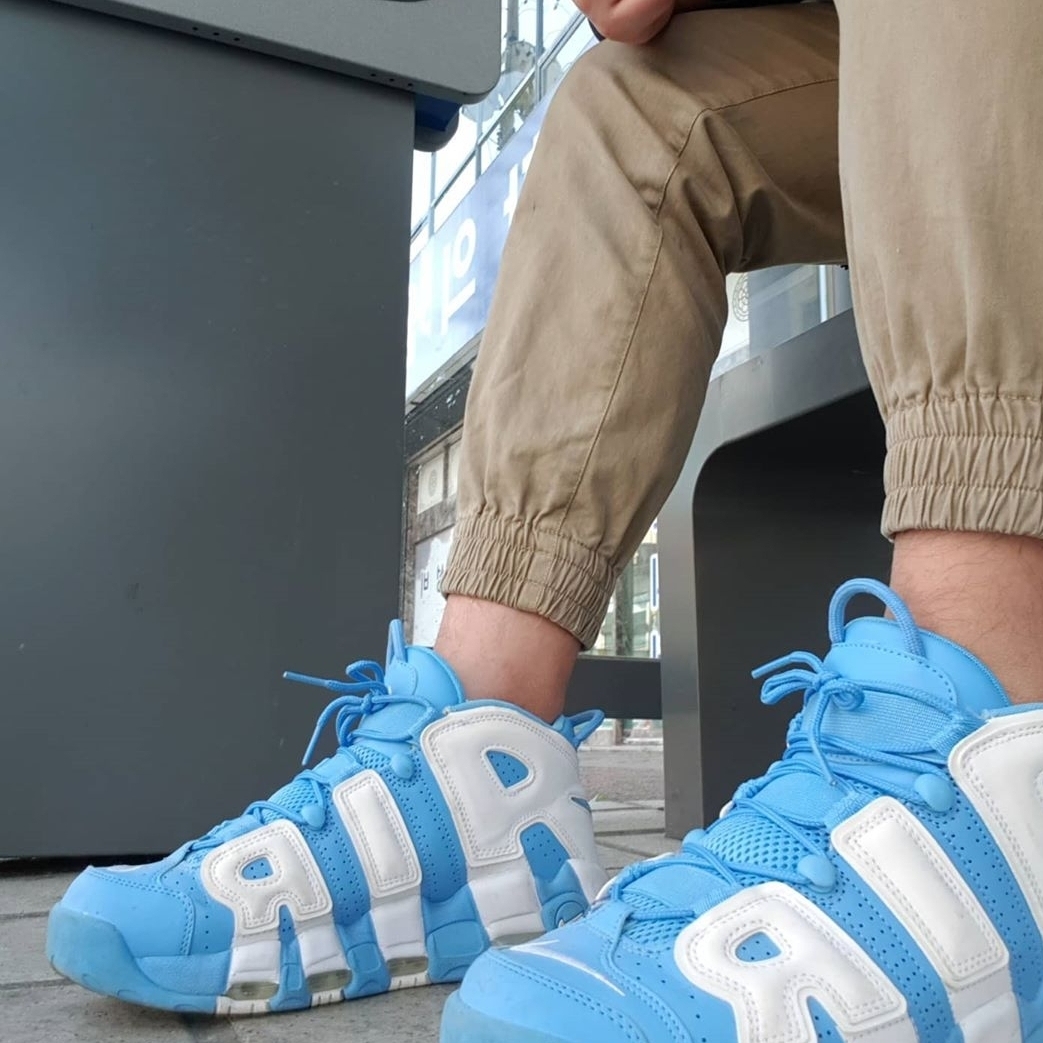 Nike Air More Uptempo University Blue 착용 스타일