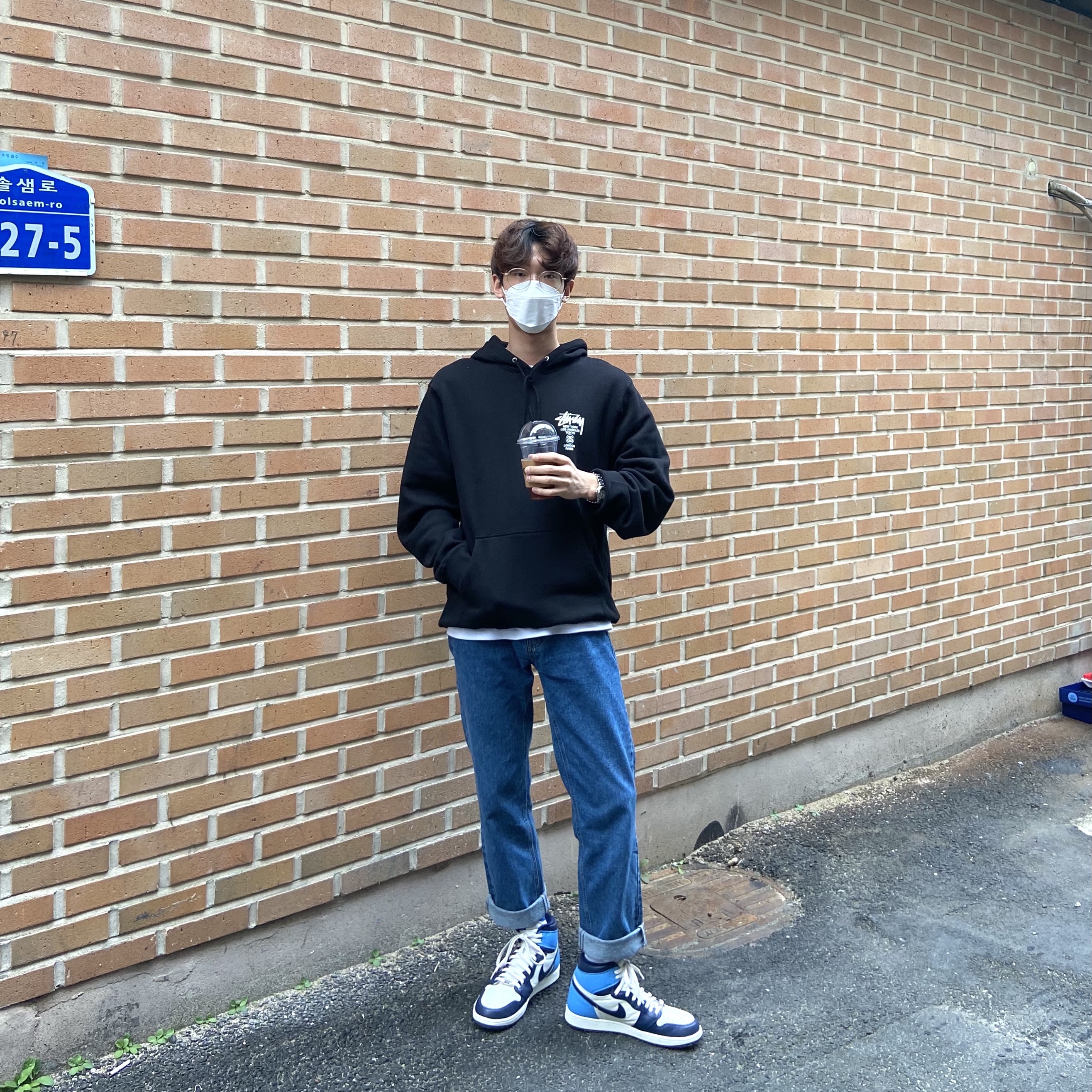 Jordan 1 Retro High Obsidian UNC 착용 스타일