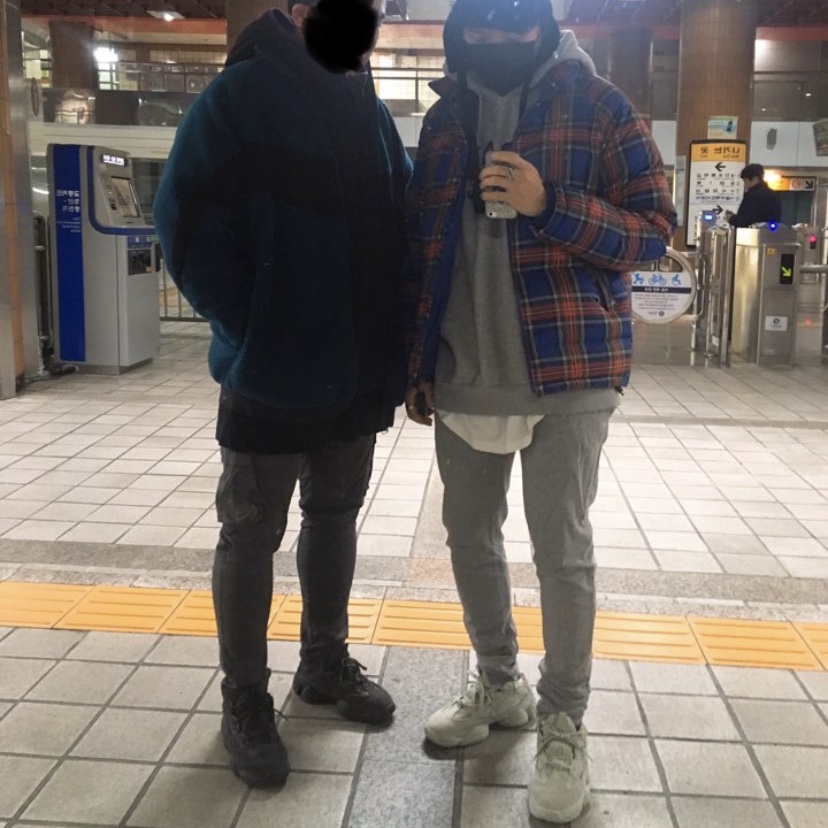 Adidas Yeezy 500 Utility Black 2018/2020, Adidas Yeezy 500 Salt 착용 스타일