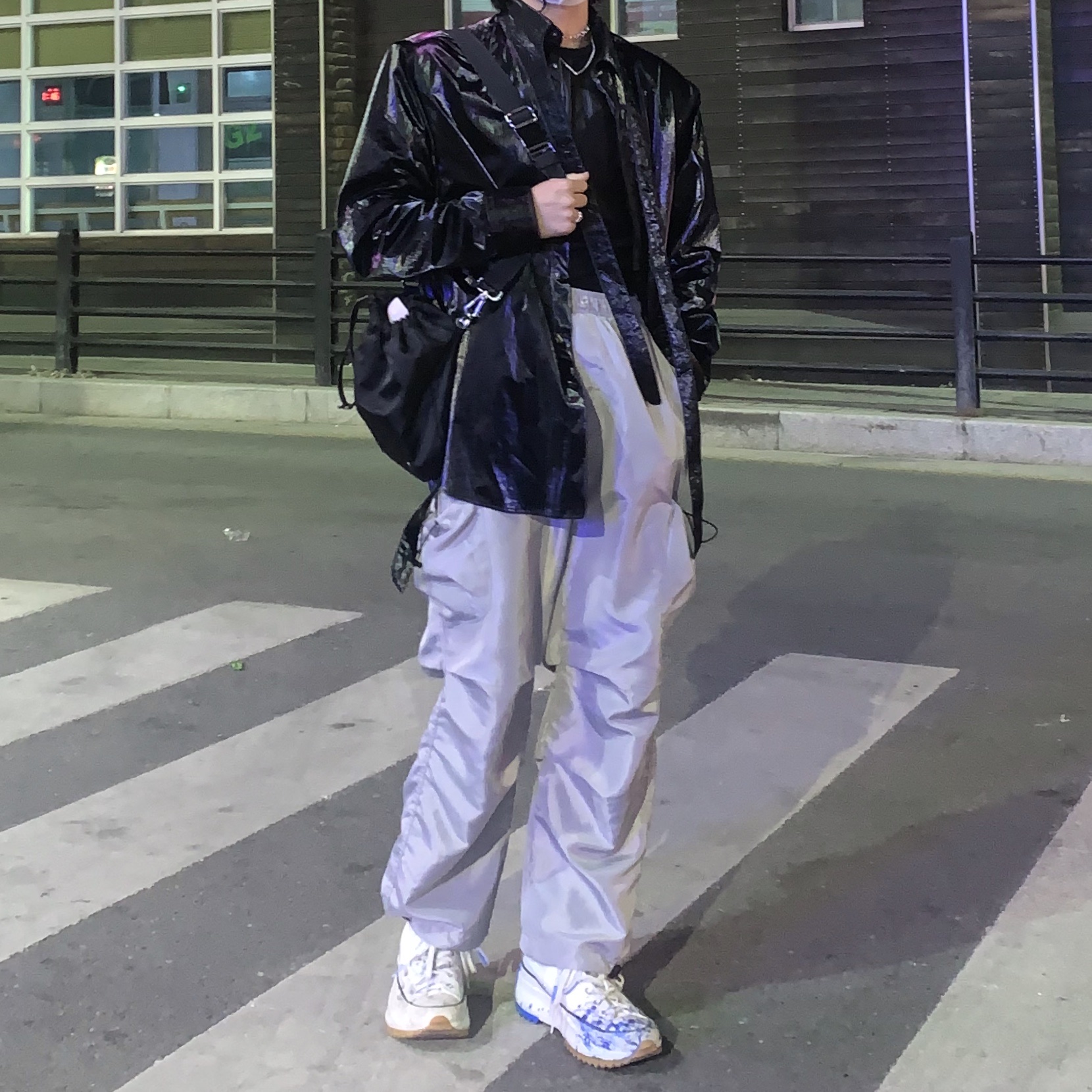 Converse x JW Anderson Run Star Hike Hi White 착용 스타일 - 3