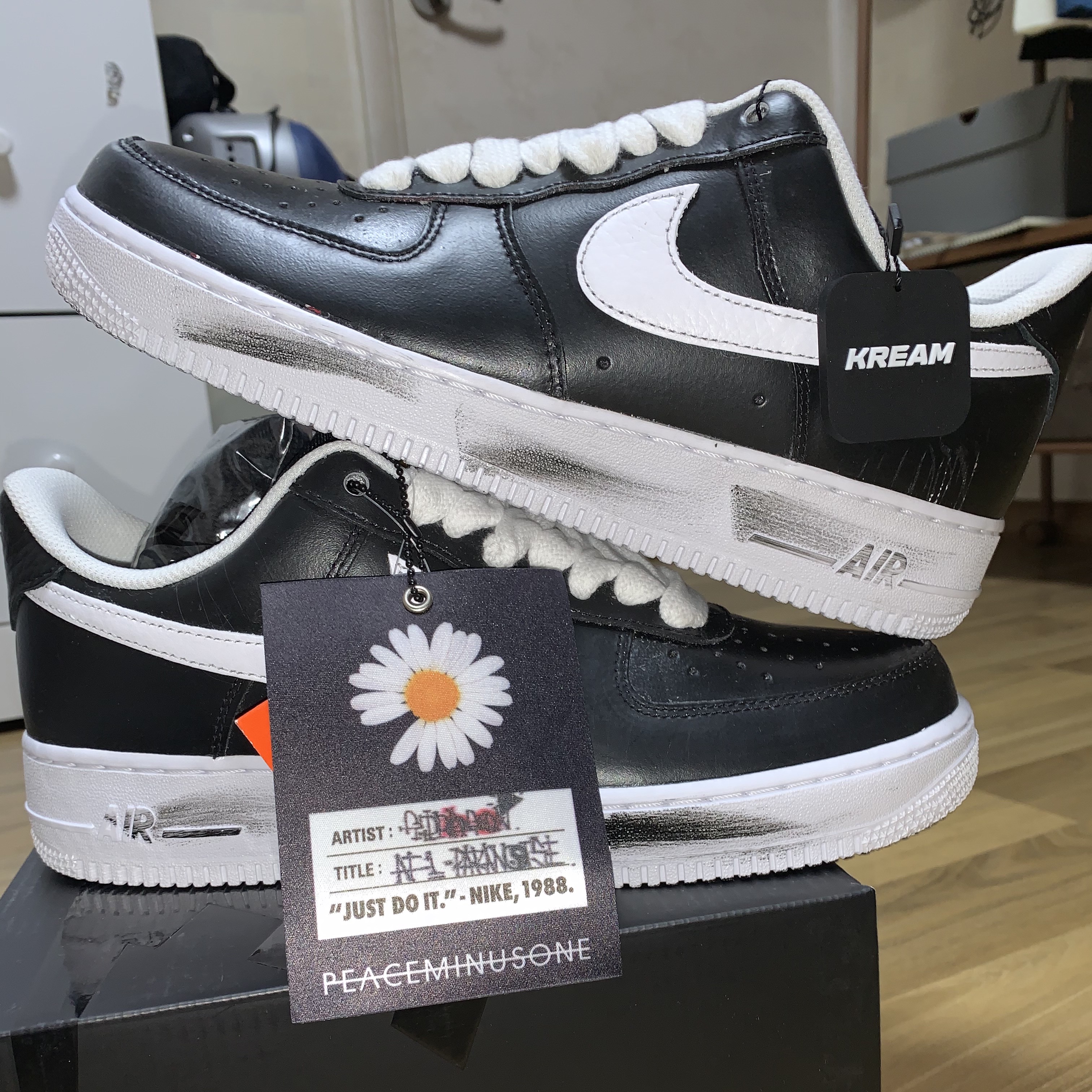 Nike x Peaceminusone Air Force 1 Low Para-Noise 착용 스타일