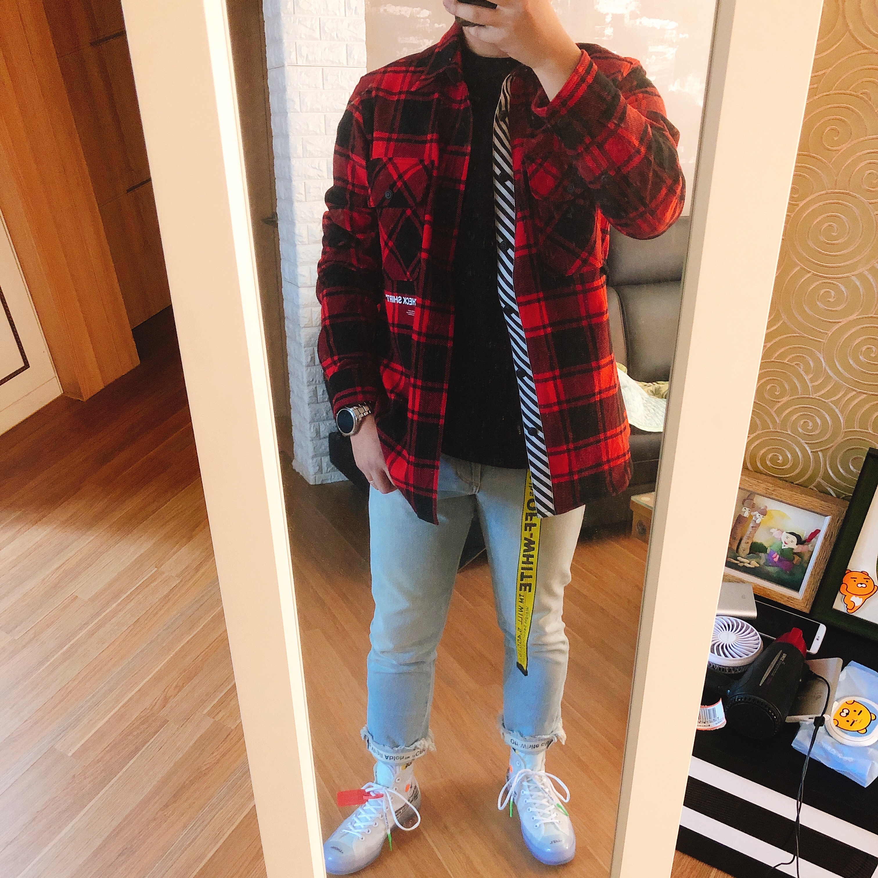 Converse x Off-White Chuck 70 High The Ten 착용 스타일