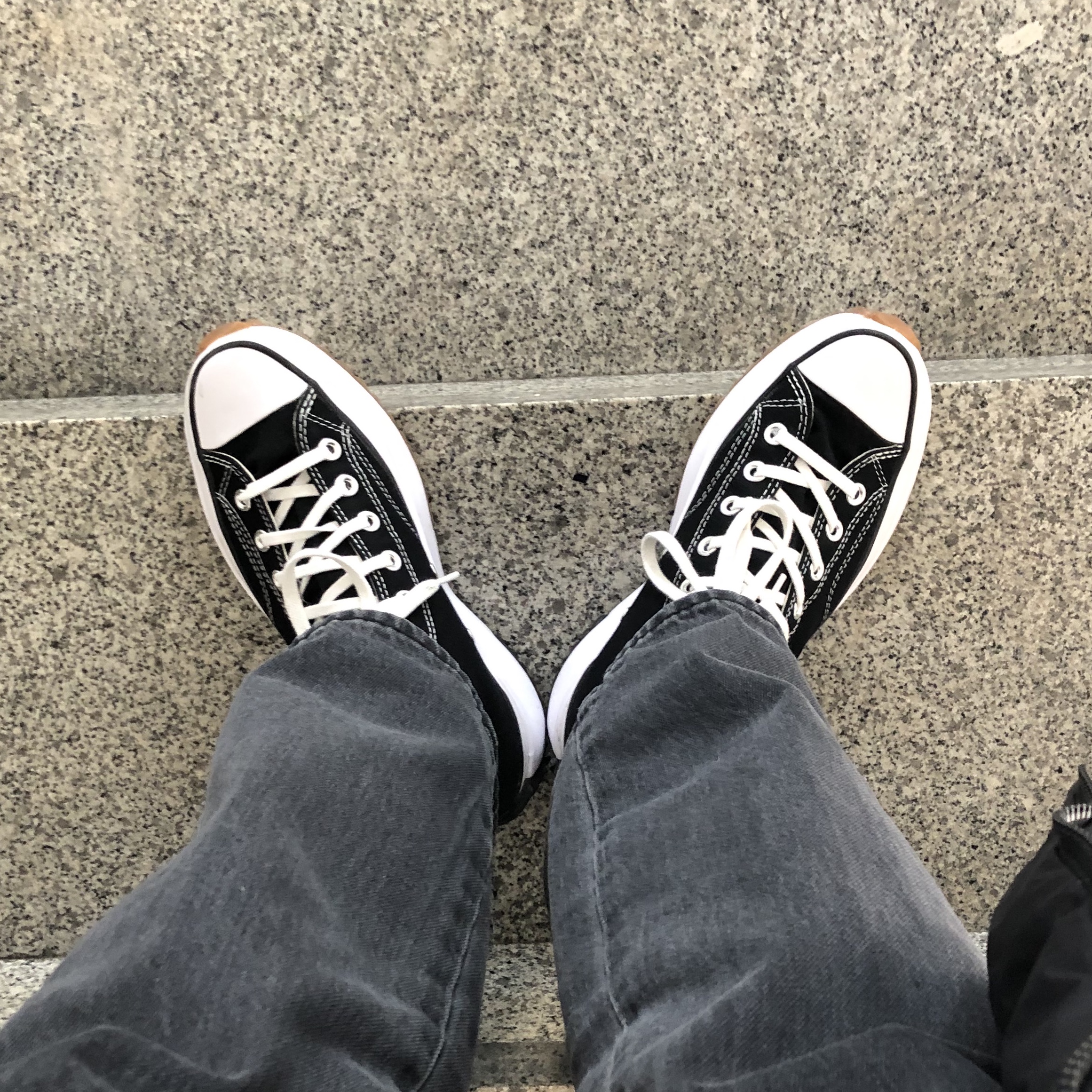 Converse Run Star Hike Hi Black White Gum 착용 스타일