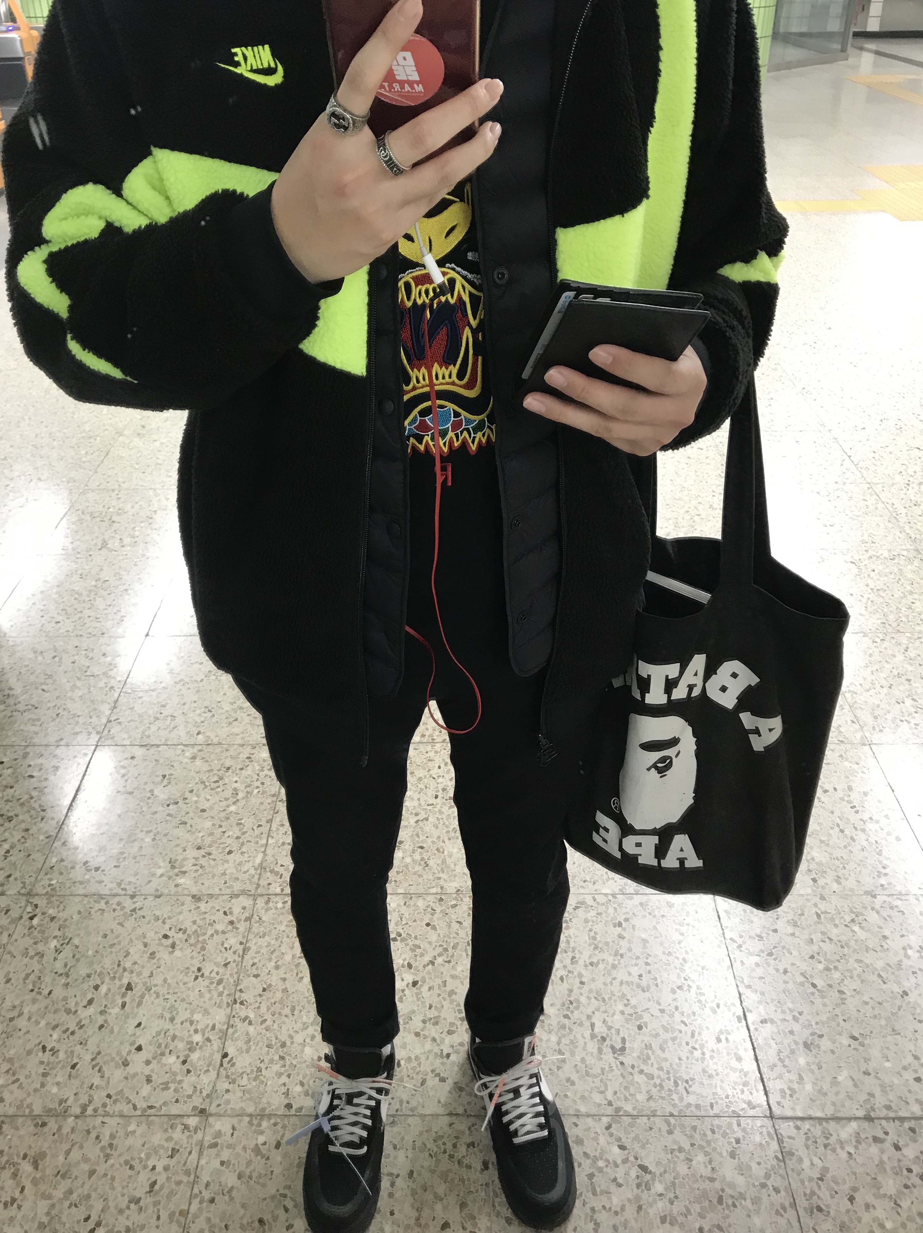 Nike x Off-White Air Force 1 Low Black White 착용 스타일