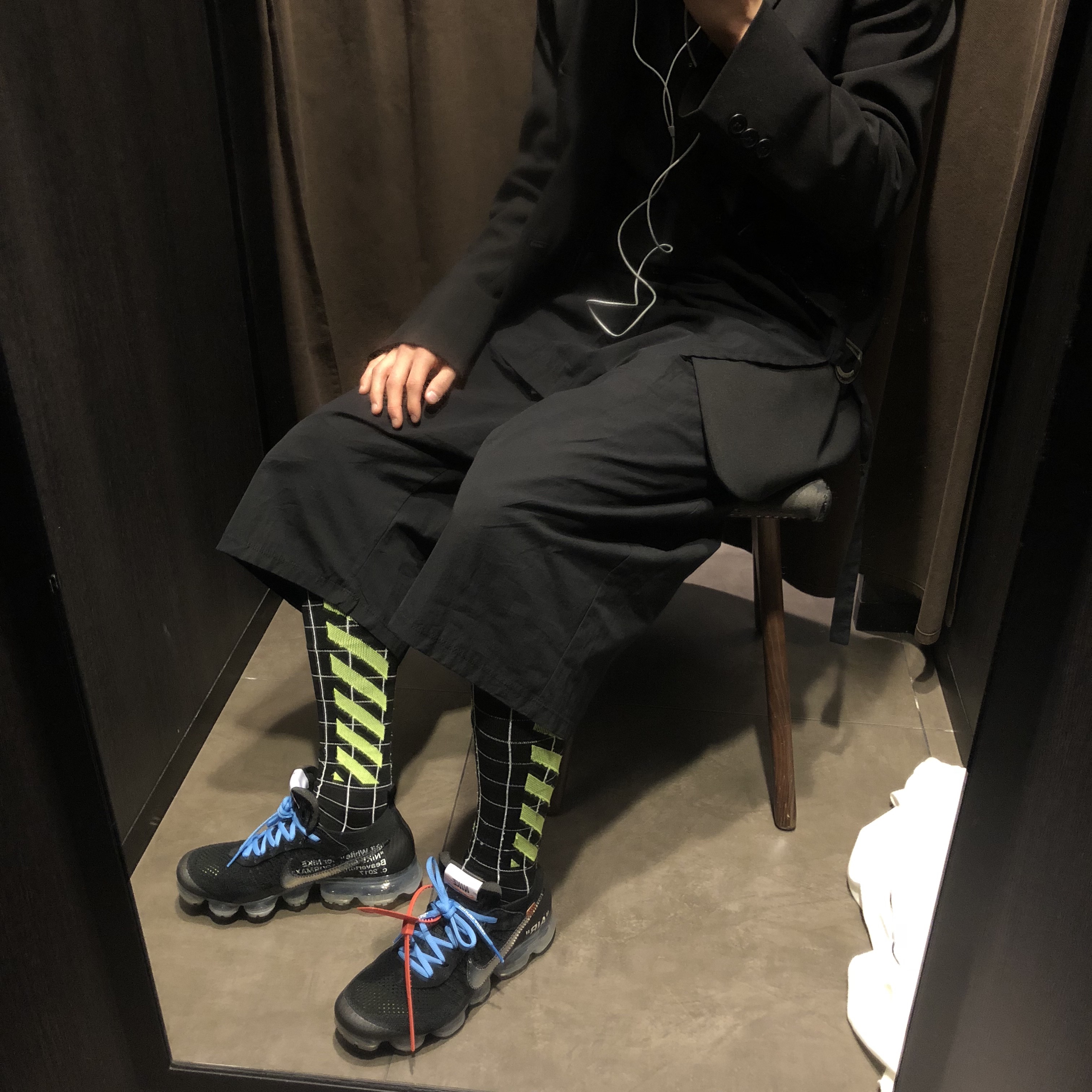 Nike x Off-White Air VaporMax V2 Black 착용 스타일