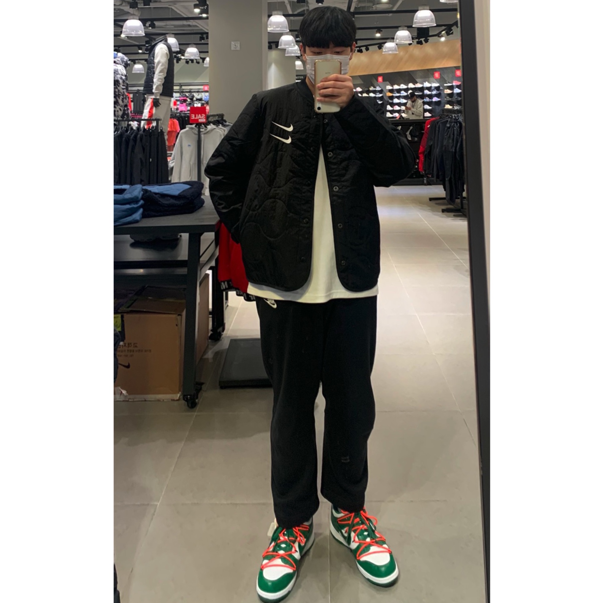 Nike x Off-White Dunk Low Pine Green 착용 스타일