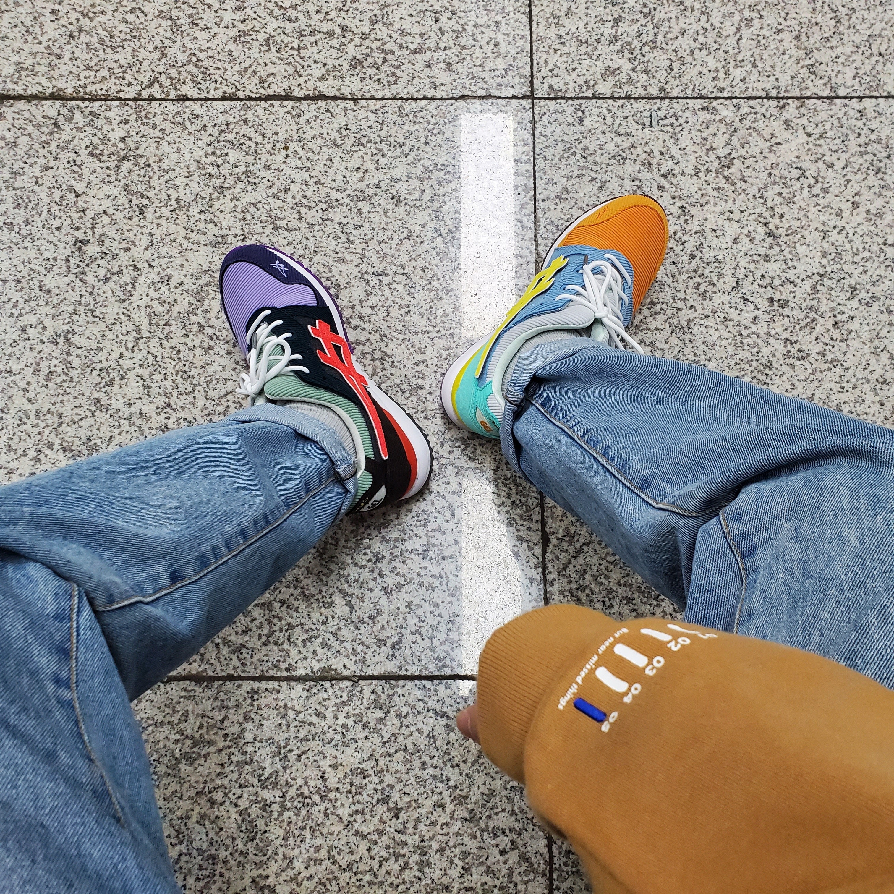 Asics x Atmos x Sean Wotherspoon Gel-Lyte III OG Corduroy 착용 스타일