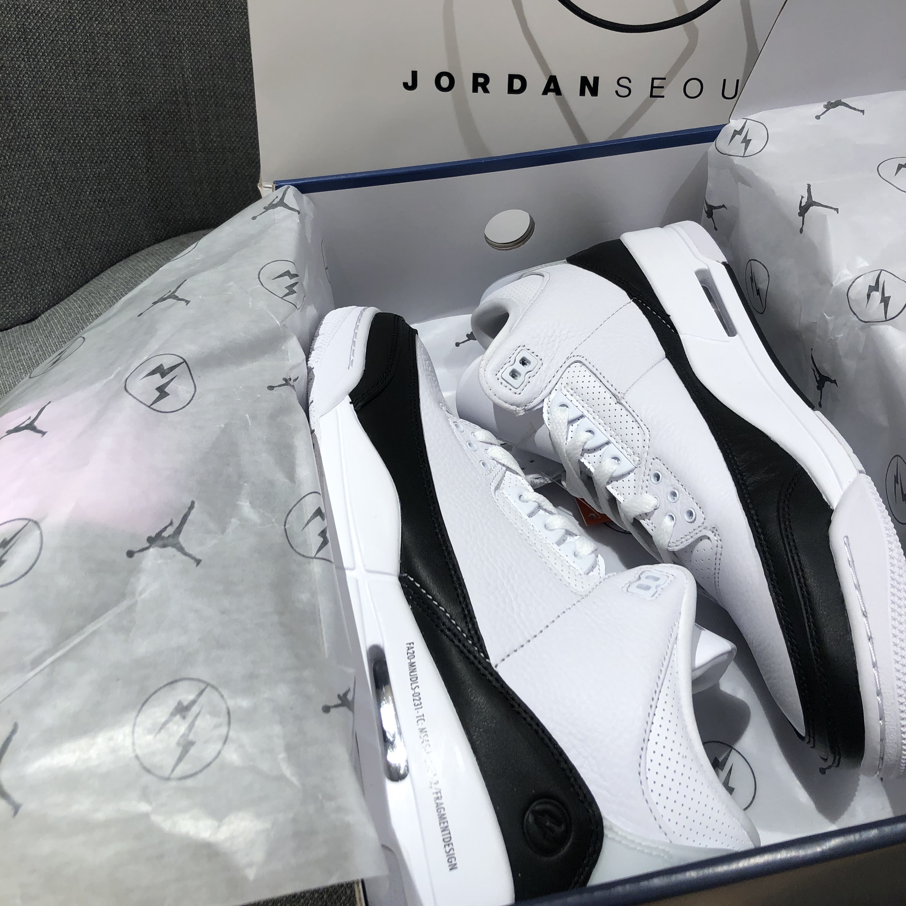 Jordan 3 x Fragment Retro SP White Black 착용 스타일