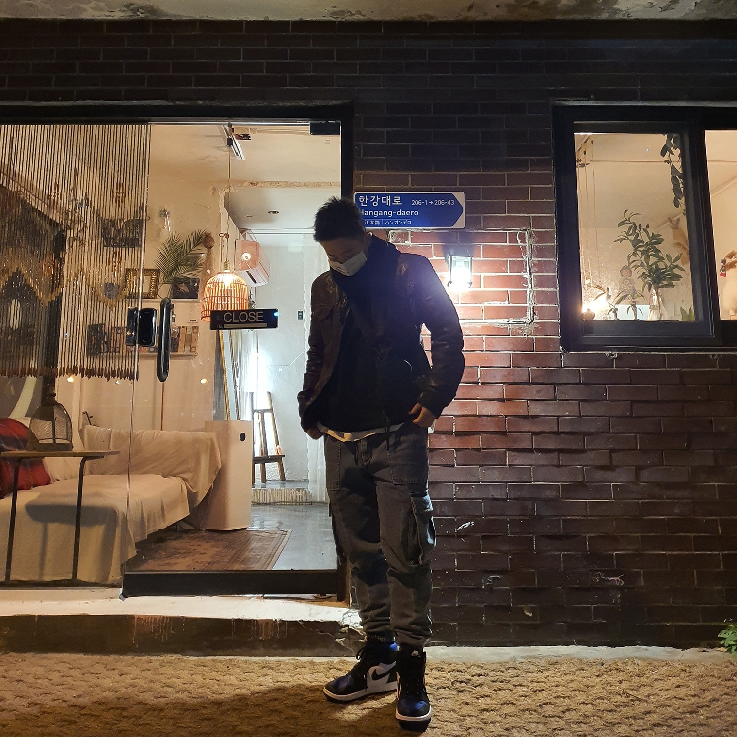 Jordan 1 Retro High OG Royal Toe 착용 스타일 - 3