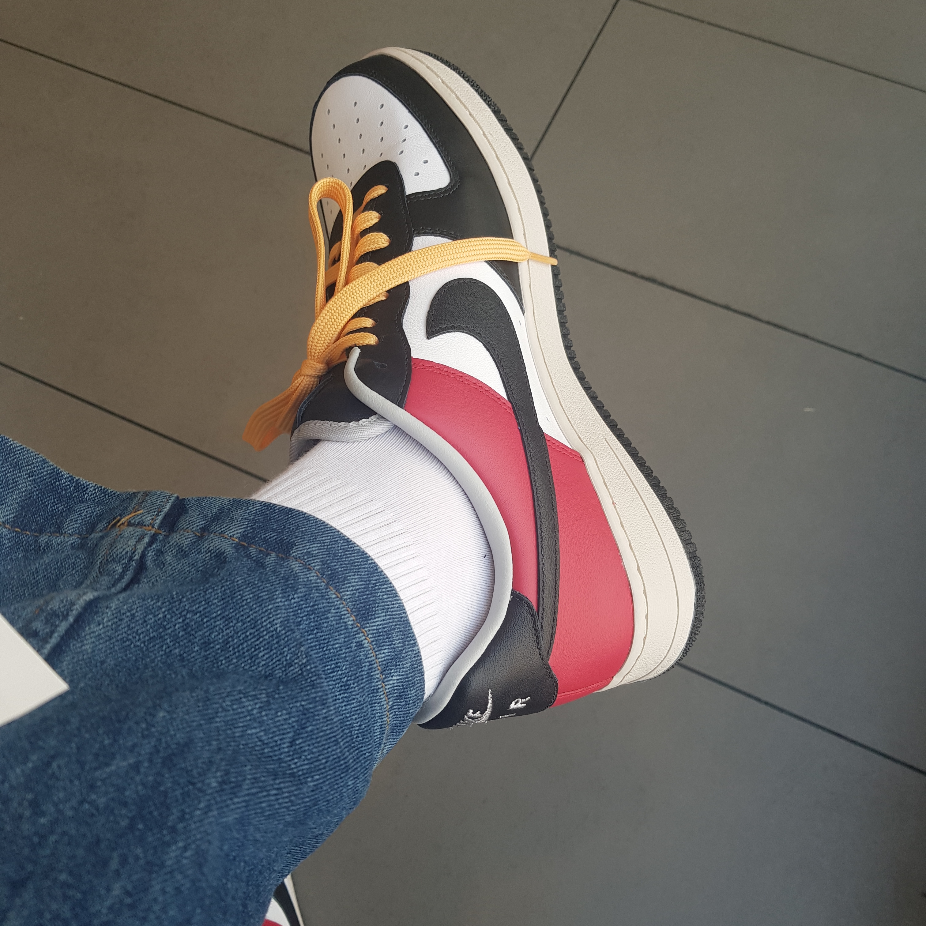 Nike Air Force 1 '07 Low White 착용 스타일 - 2