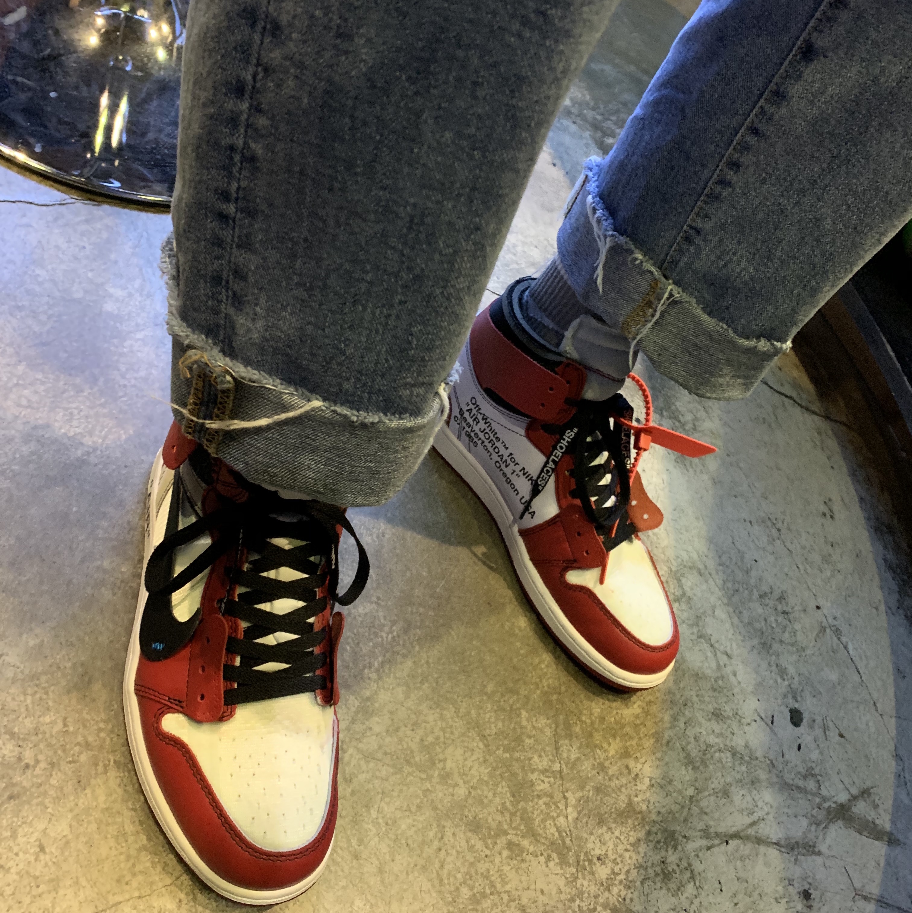 Jordan 1 x Off-White Retro High Chicago The Ten ์ฐฉ์ฉ ์คํ์ผ
