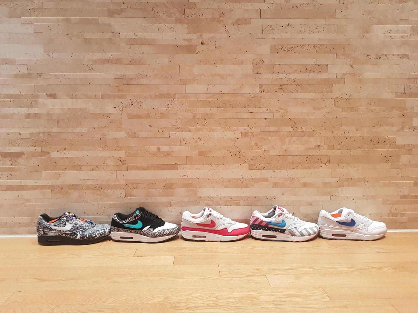 Nike Air Max 1 Tokyo Maze, Nike Air Max 1 Anniversary Red (2017/2018 Restock Pair) 착용 스타일