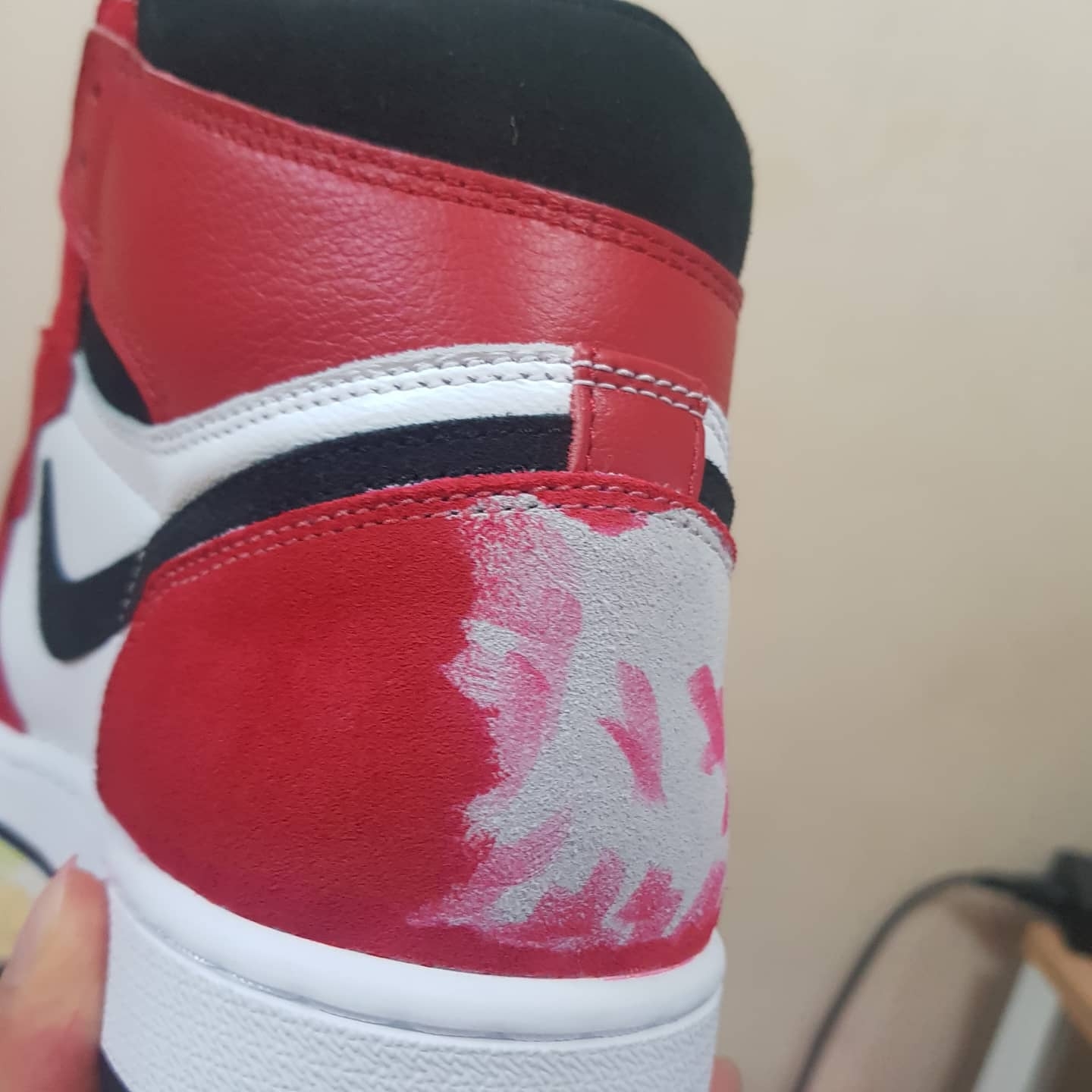 Jordan 1 Retro High OG Light Smoke Grey 착용 스타일 - 1
