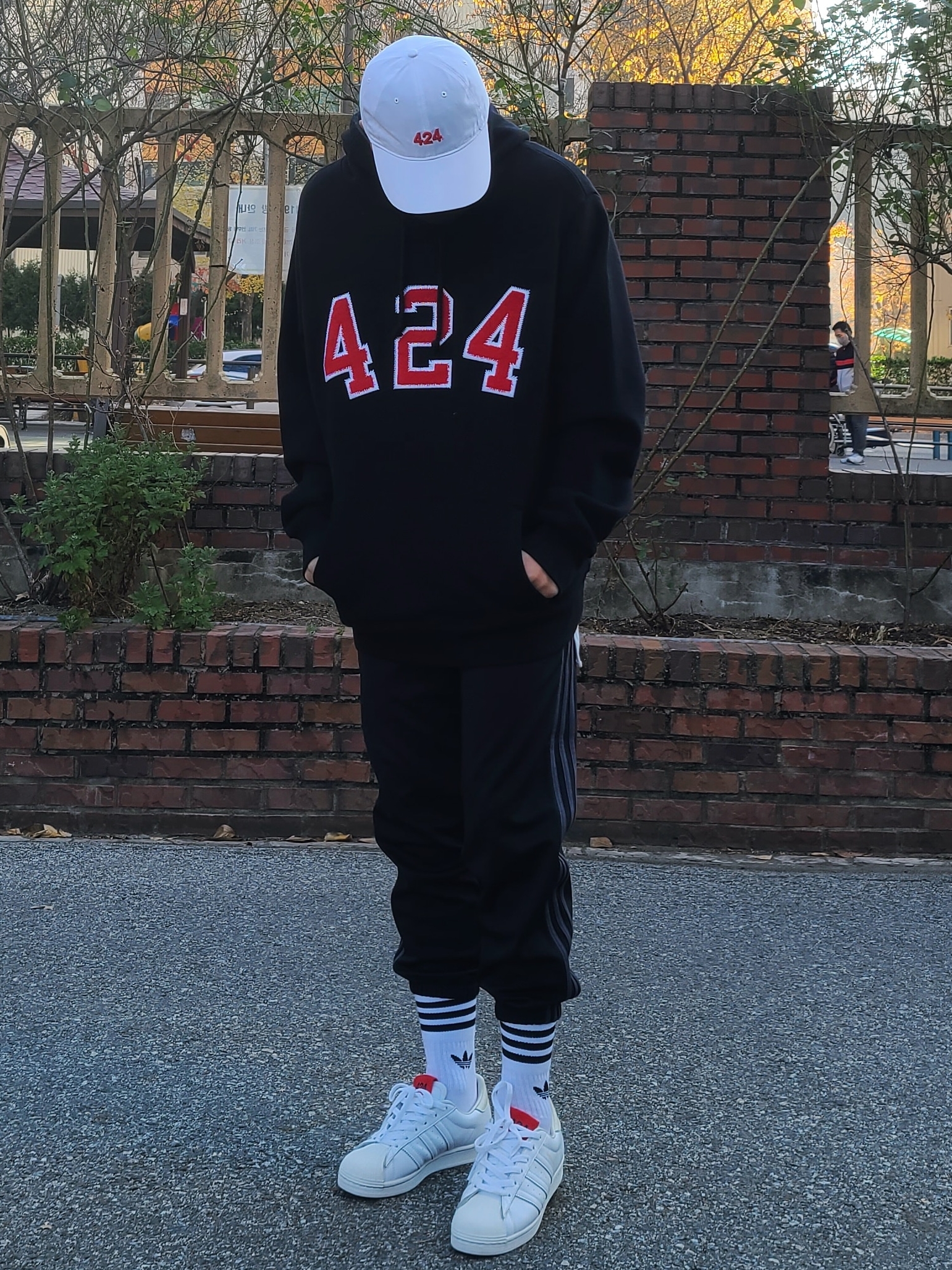 Adidas Superstar 424 Shelltoe 착용 스타일