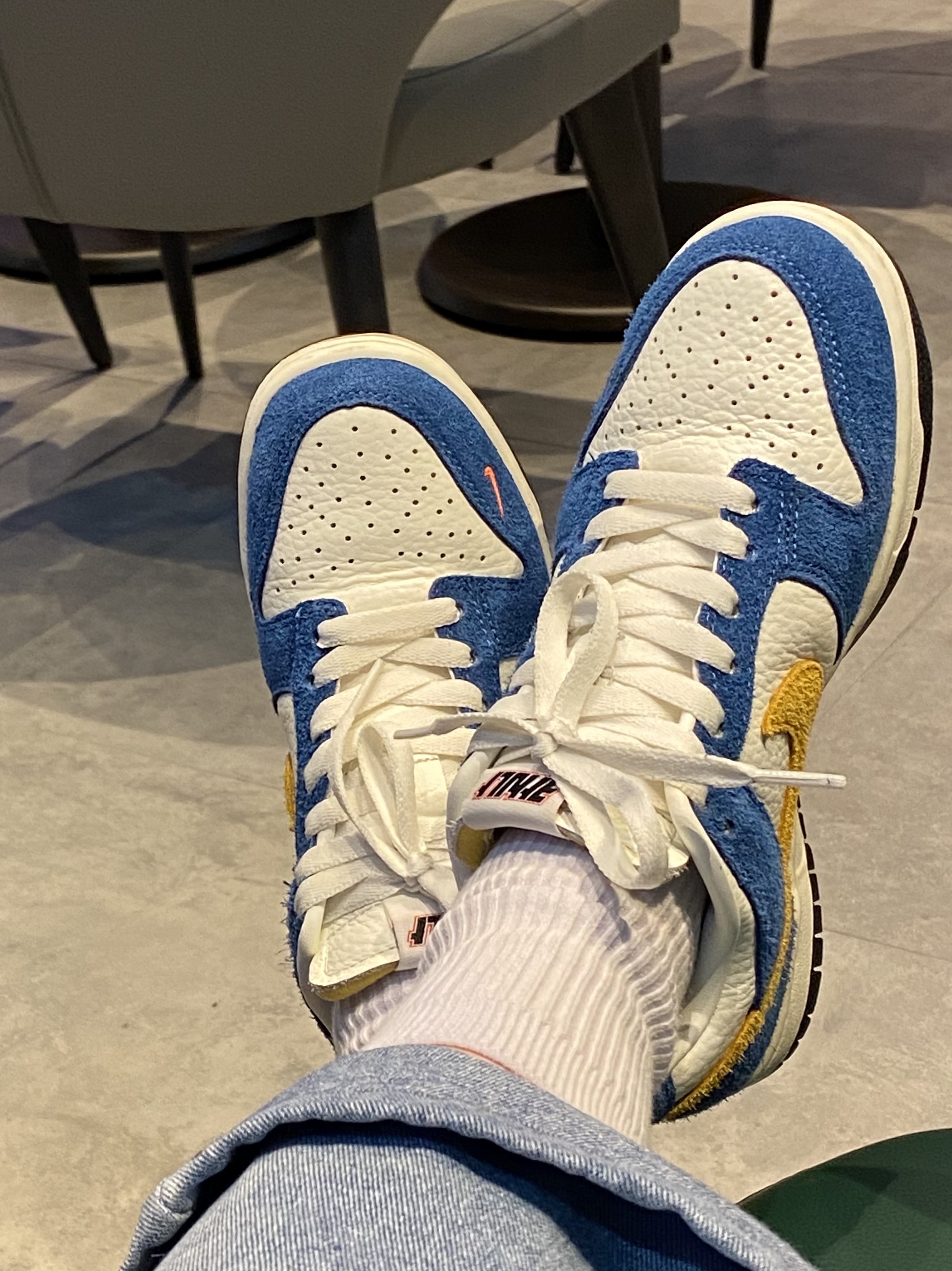 Nike x Kasina Dunk Low 80's Bus 착용 스타일 - 3