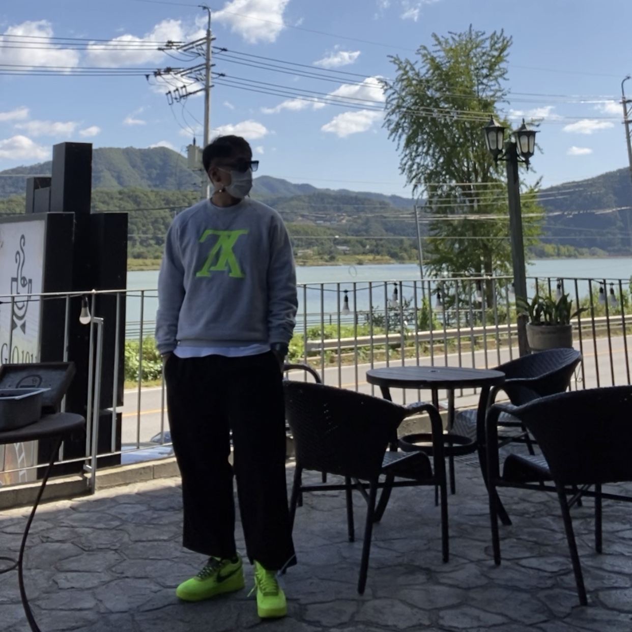 Nike x Off-White Air Force 1 Low Volt 착용 스타일 - 1