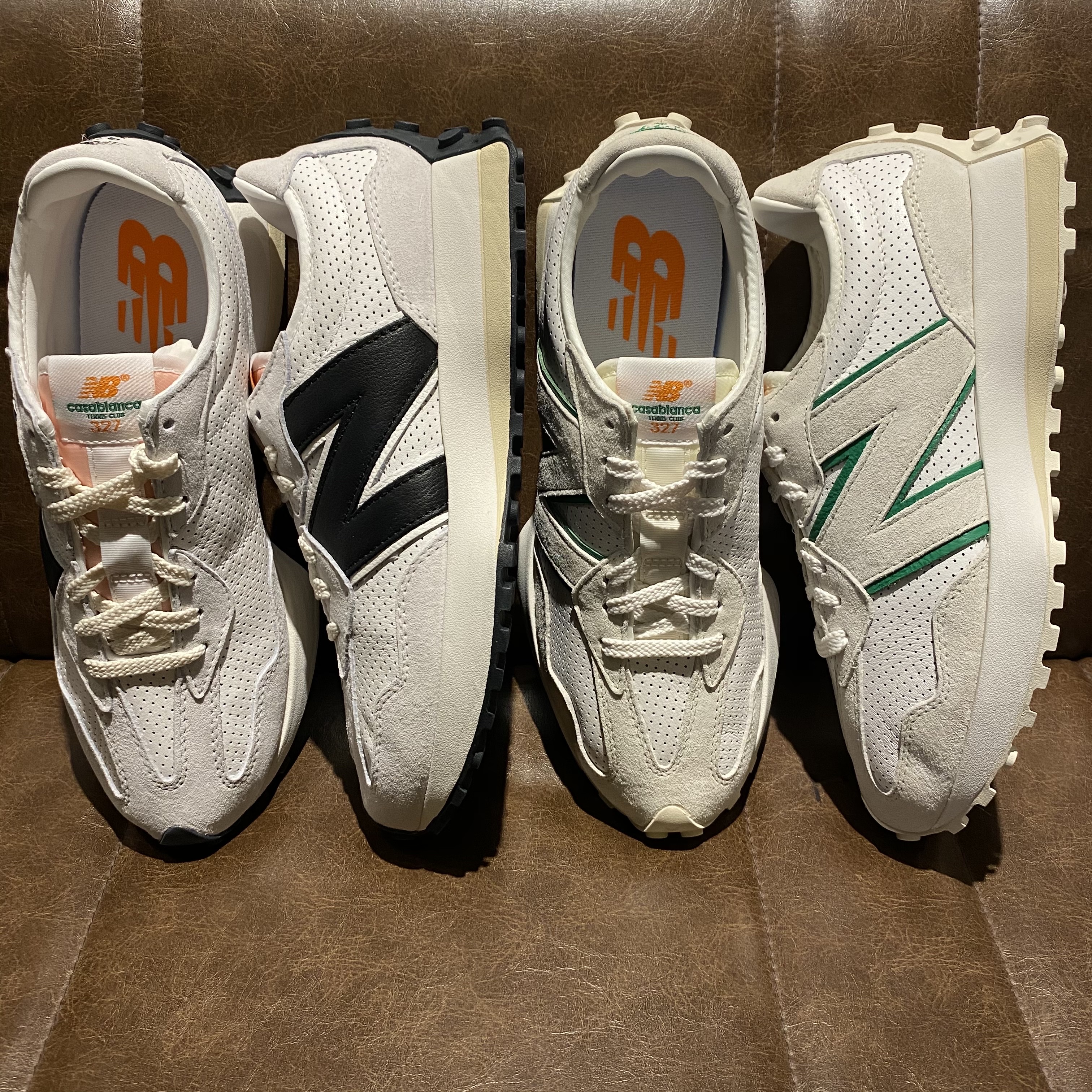New Balance x Casablanca 327 Idealist Black Grey Pink, New Balance x Casablanca 327 Idealist Off White Green 착용 스타일