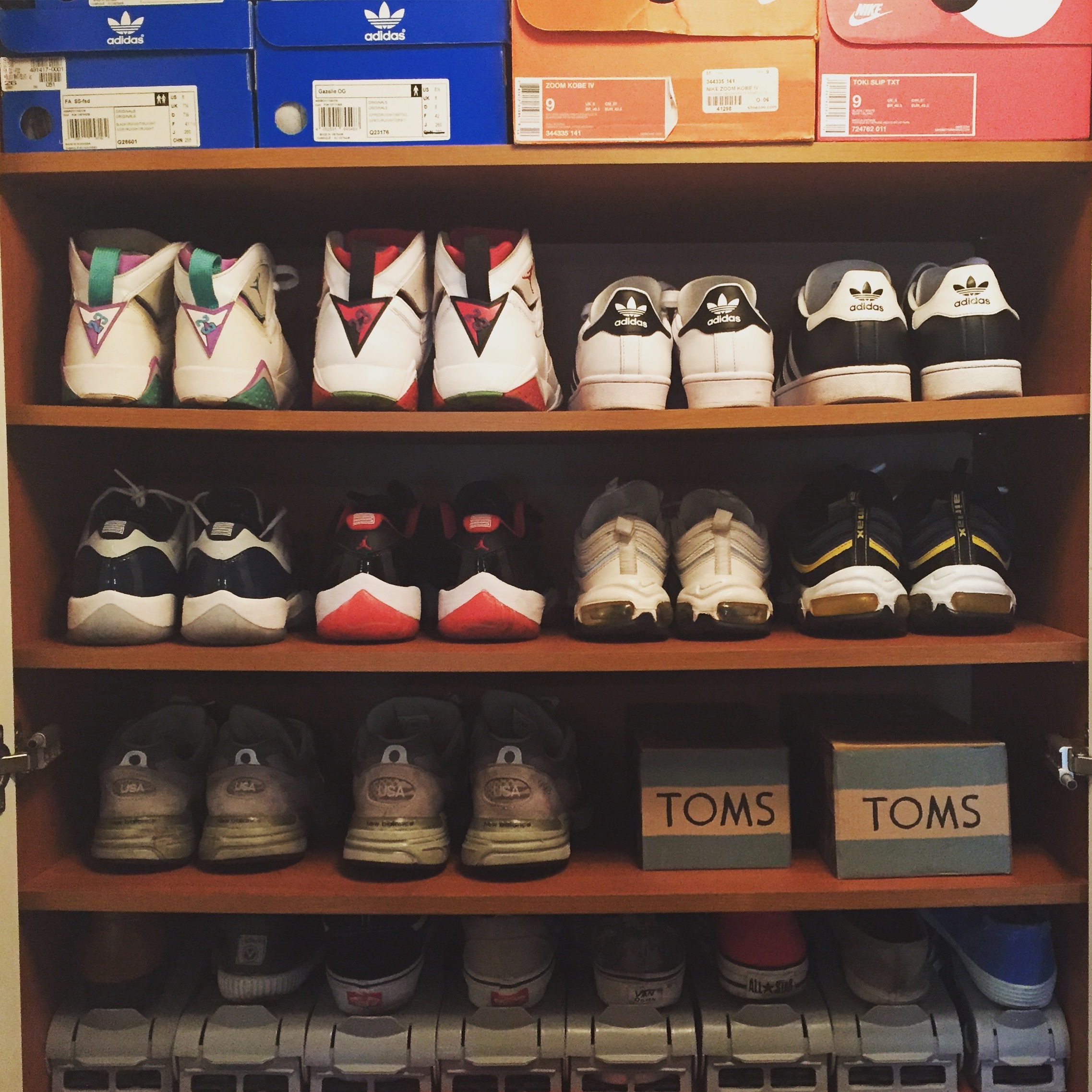 Jordan 7 Retro Hare 2015, Jordan 11 Retro Low Georgetown 착용 스타일